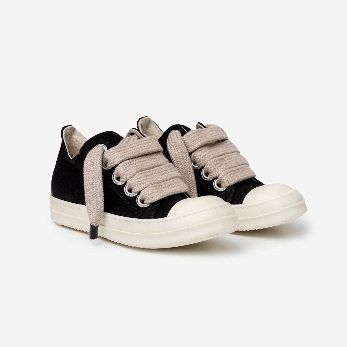 Womens Jumbolace Low-Top Sneaks