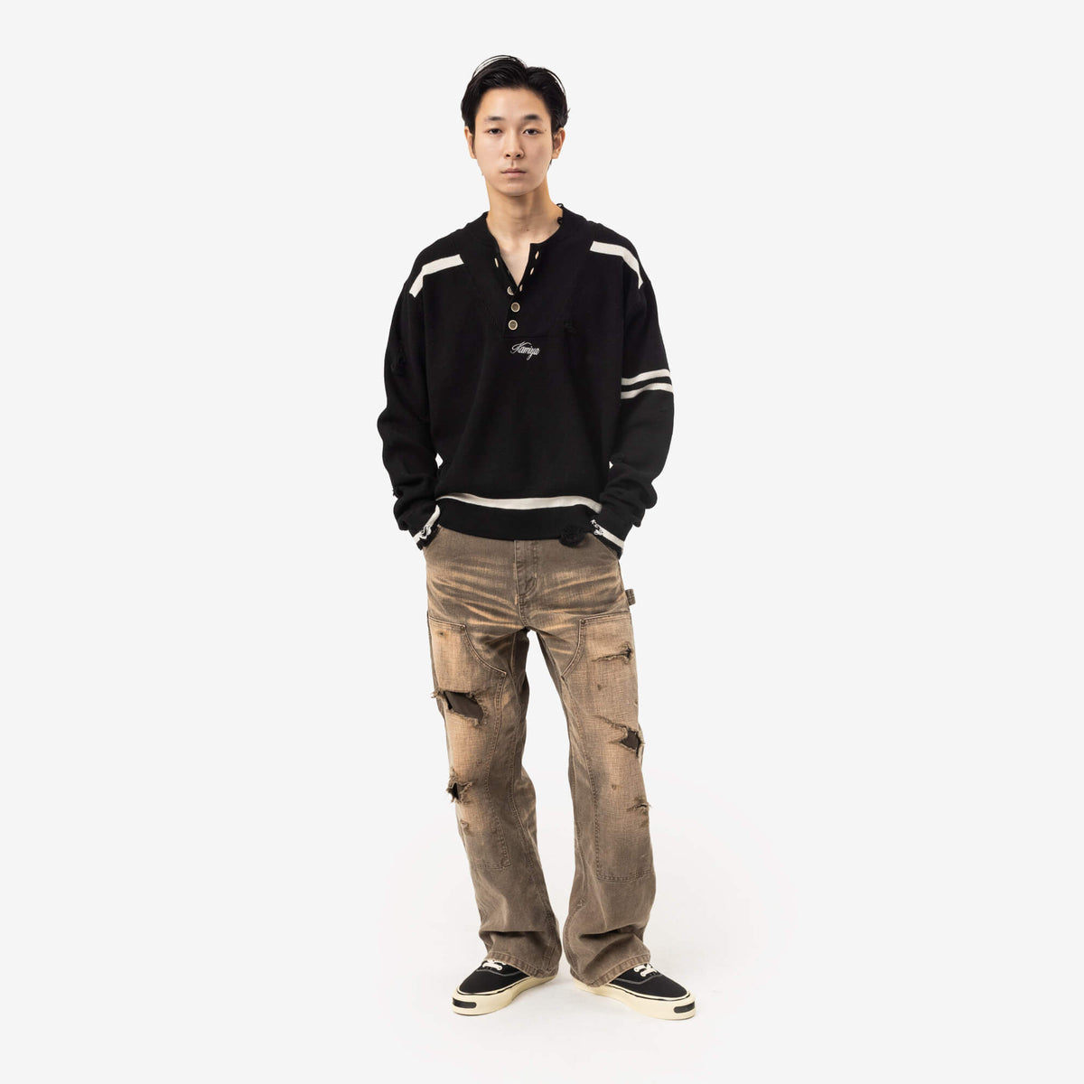Pull Henley en maille brodé style militaire