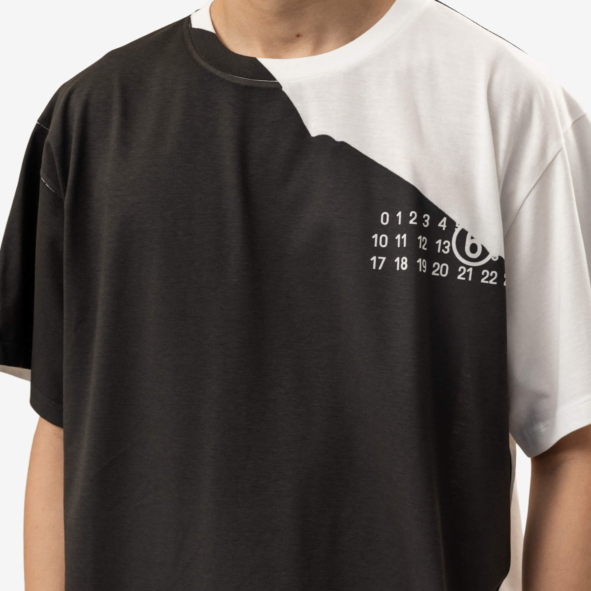 T-shirt Numeric Logo à imprimé décalé