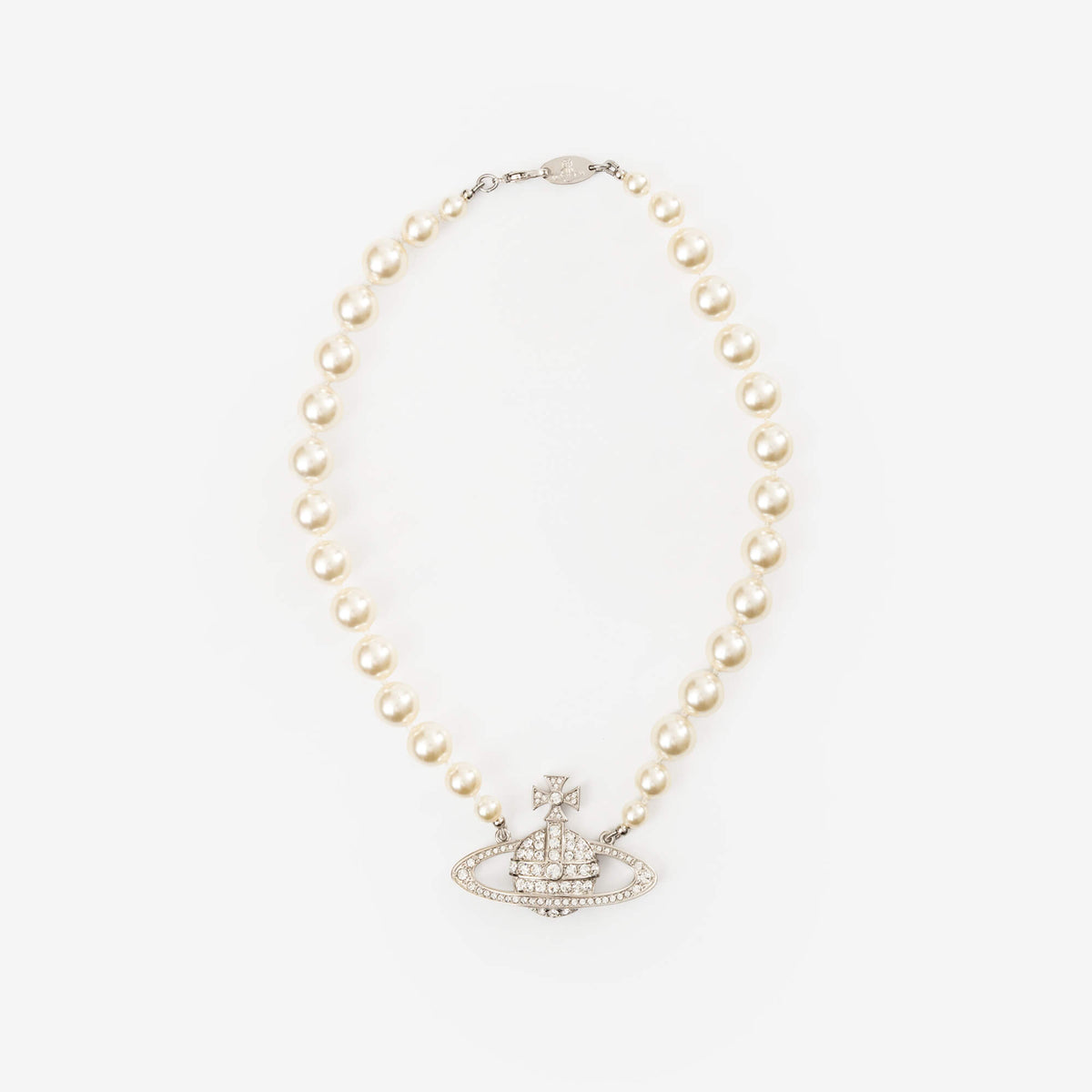 One Row Pearl Bas Relief Necklace