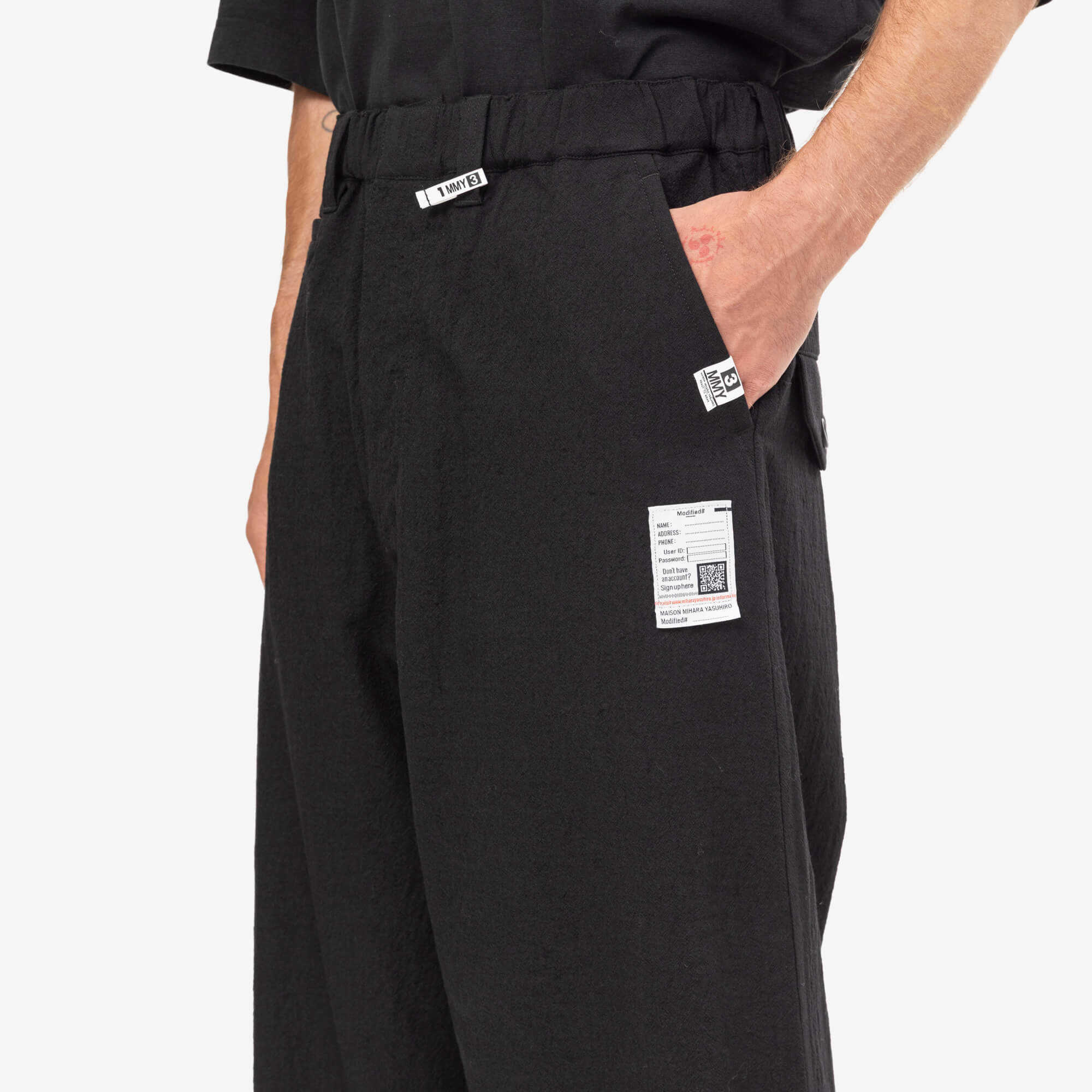 Bottom Layered Trousers