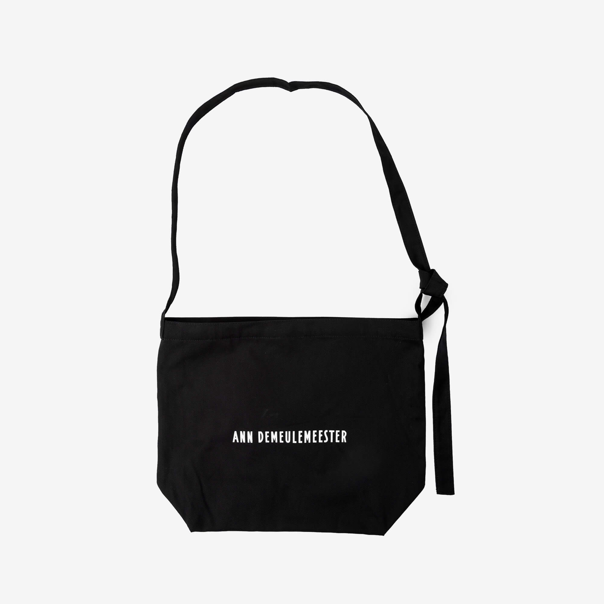 AD Medium Shoulder Bag
