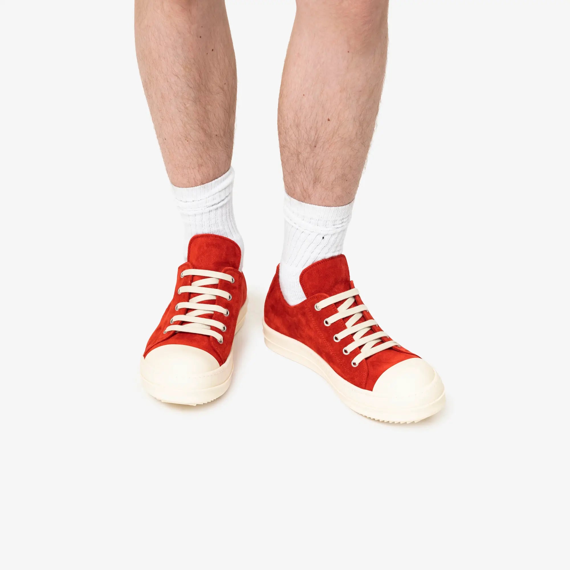 Extreme Low Sneaks