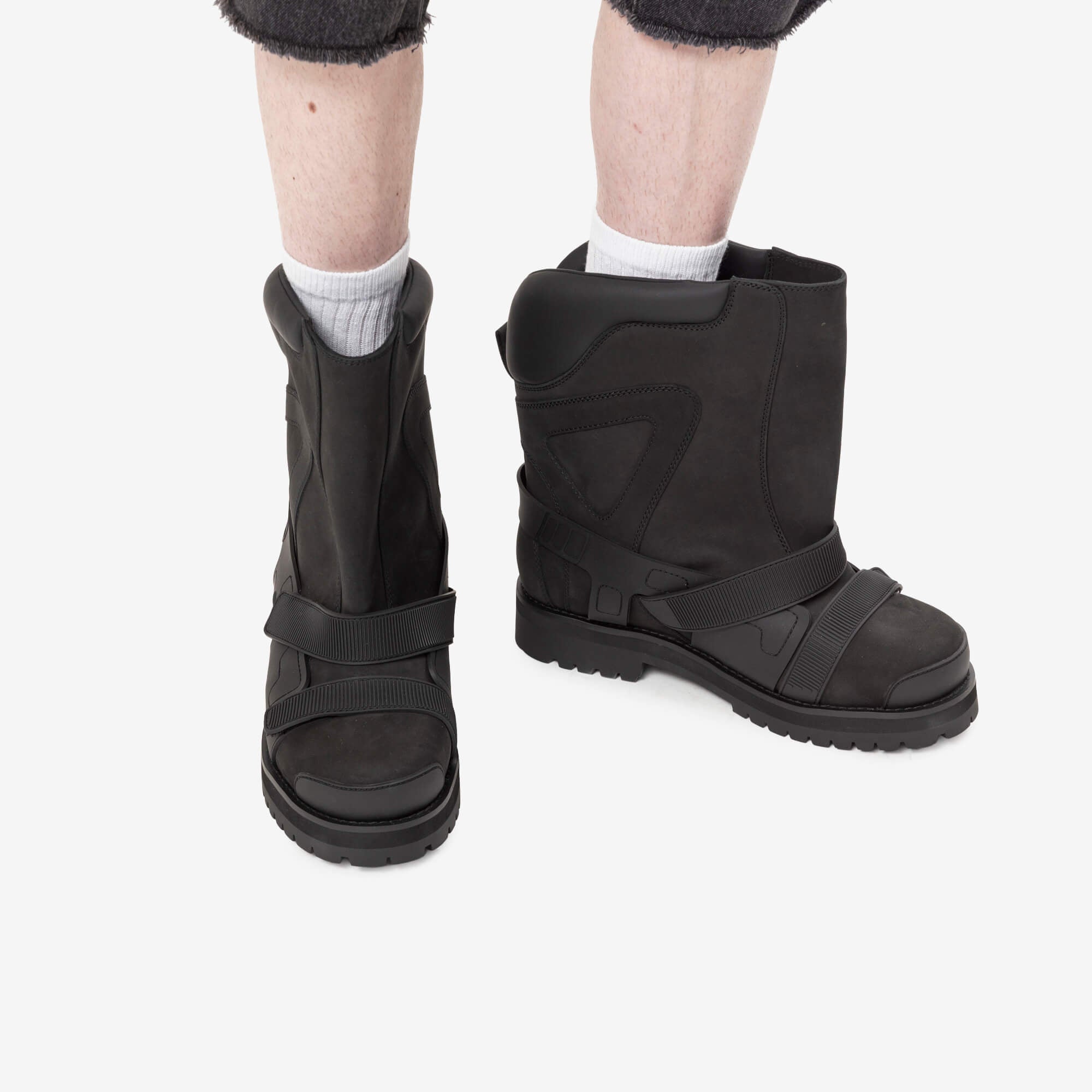 Anonymous Club Avalanche Boots Black-2