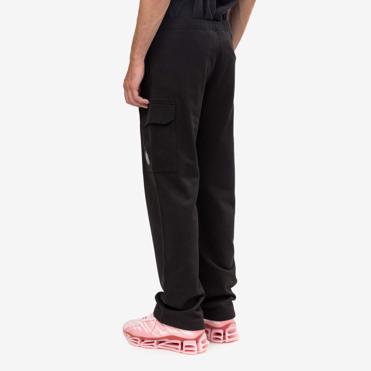 C.P. Company Diagonal Raised Fleece Cargo Lens Sweatpants Black-4