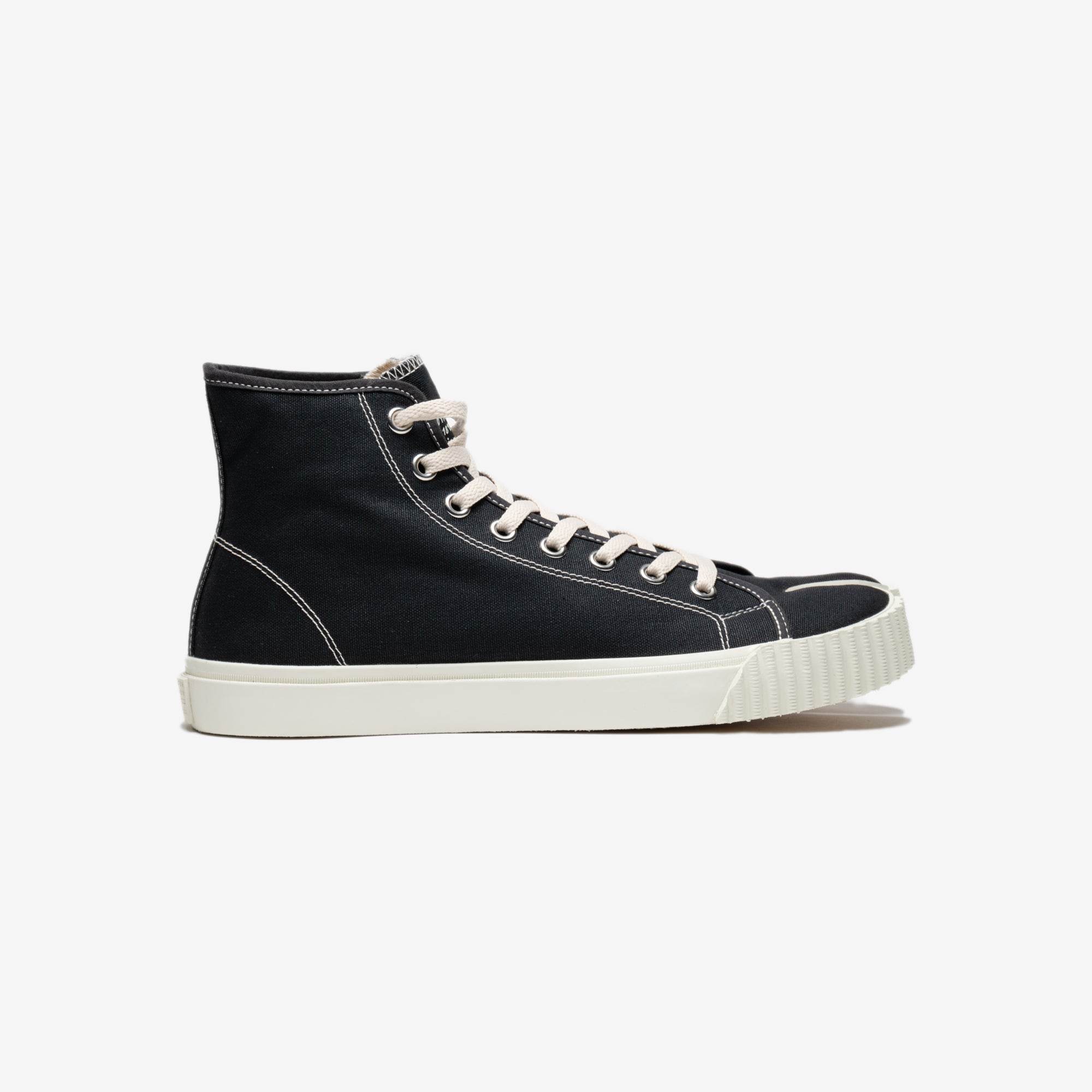 Maison Margiela Tabi High Sneakers Black - 3