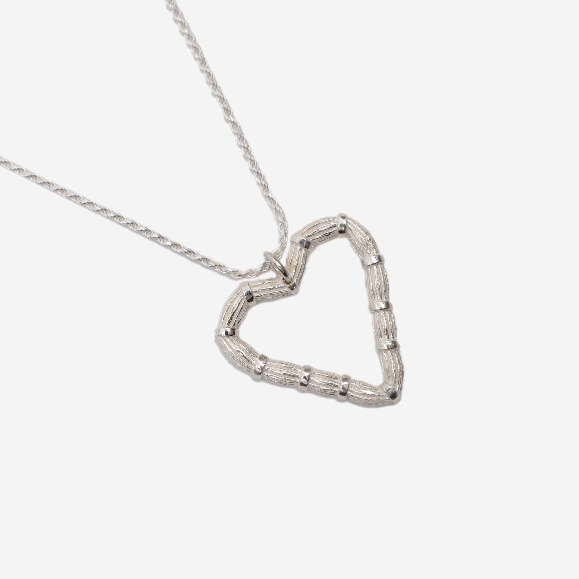 Bleue Burnham Heart Willow Pendant Silver - 2