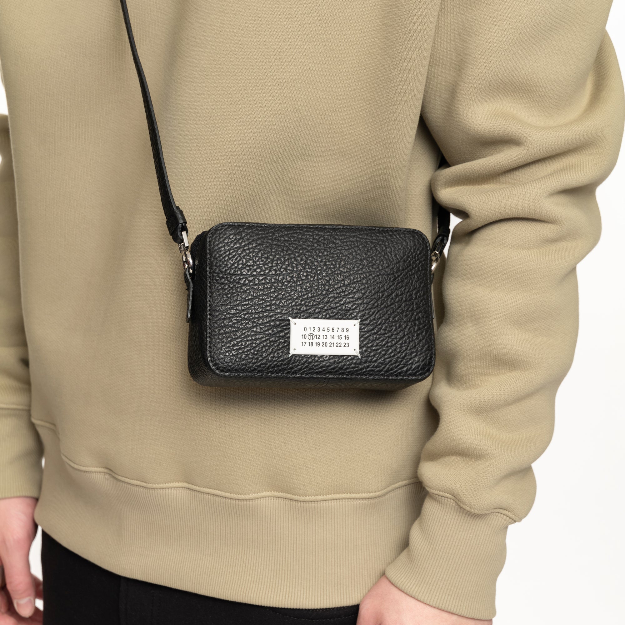 Maison Margiela 5AC Crossbody Camera Bag Black - 9