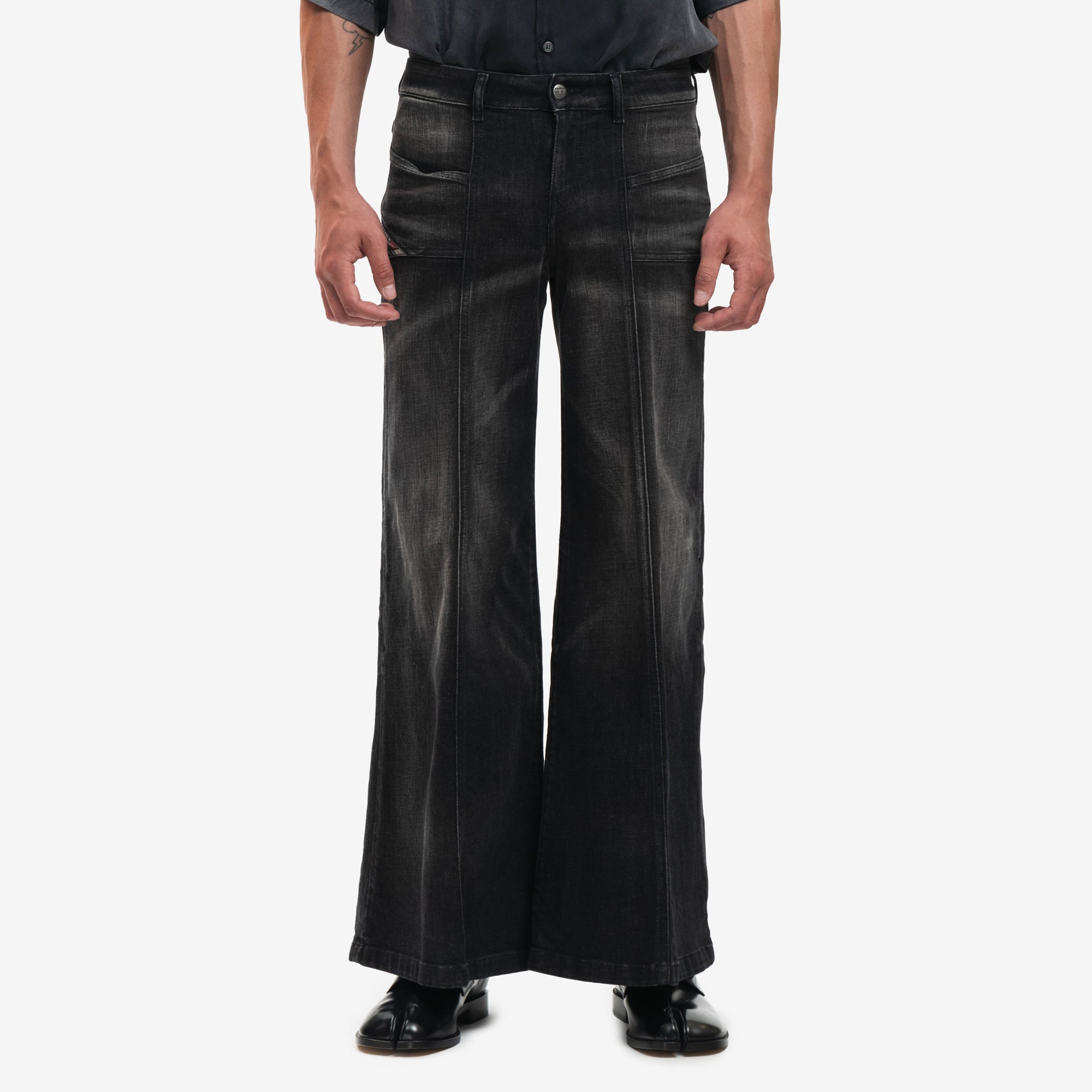 DIESEL Womens AKII Flare Jeans Black - 6