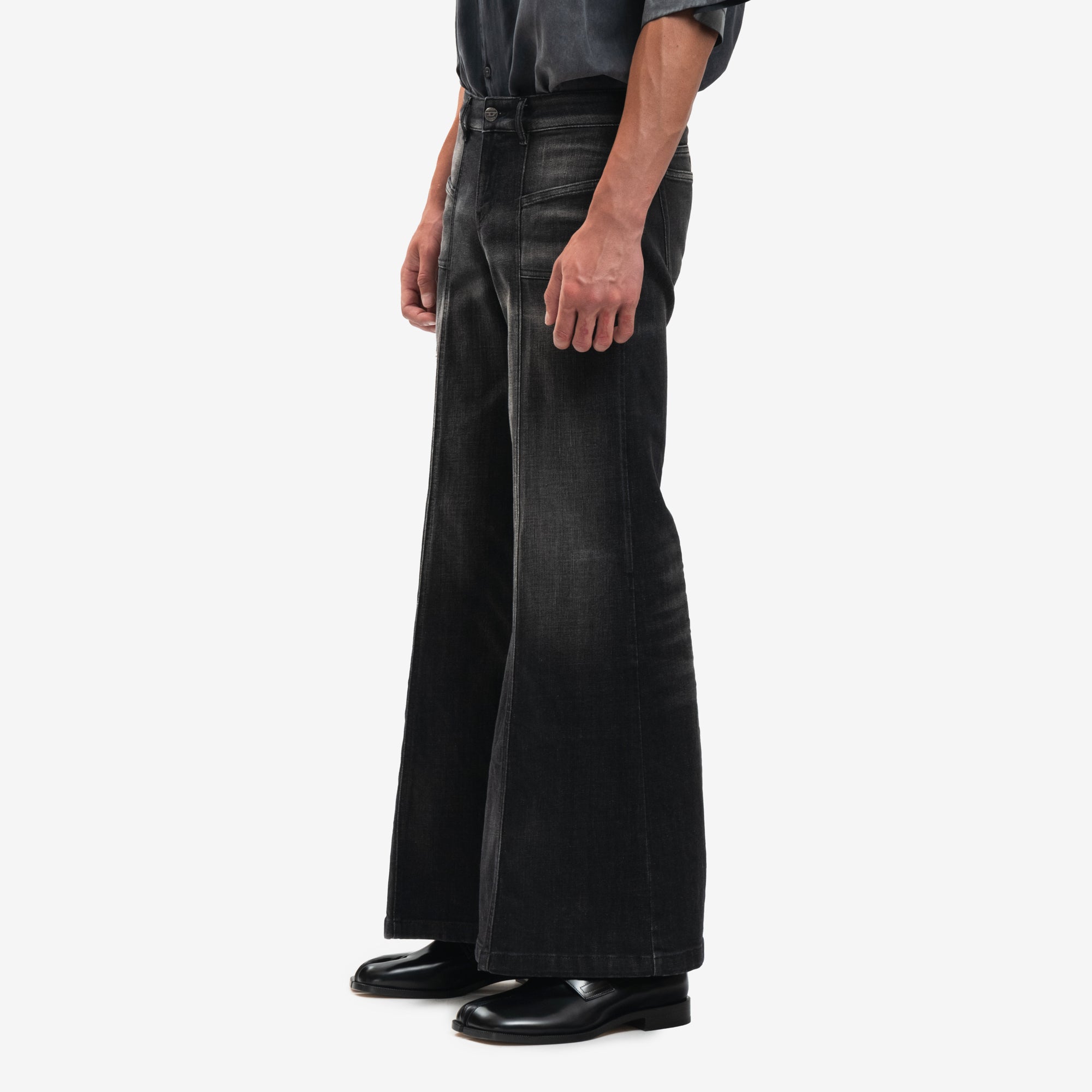 DIESEL Womens AKII Flare Jeans Black - 7