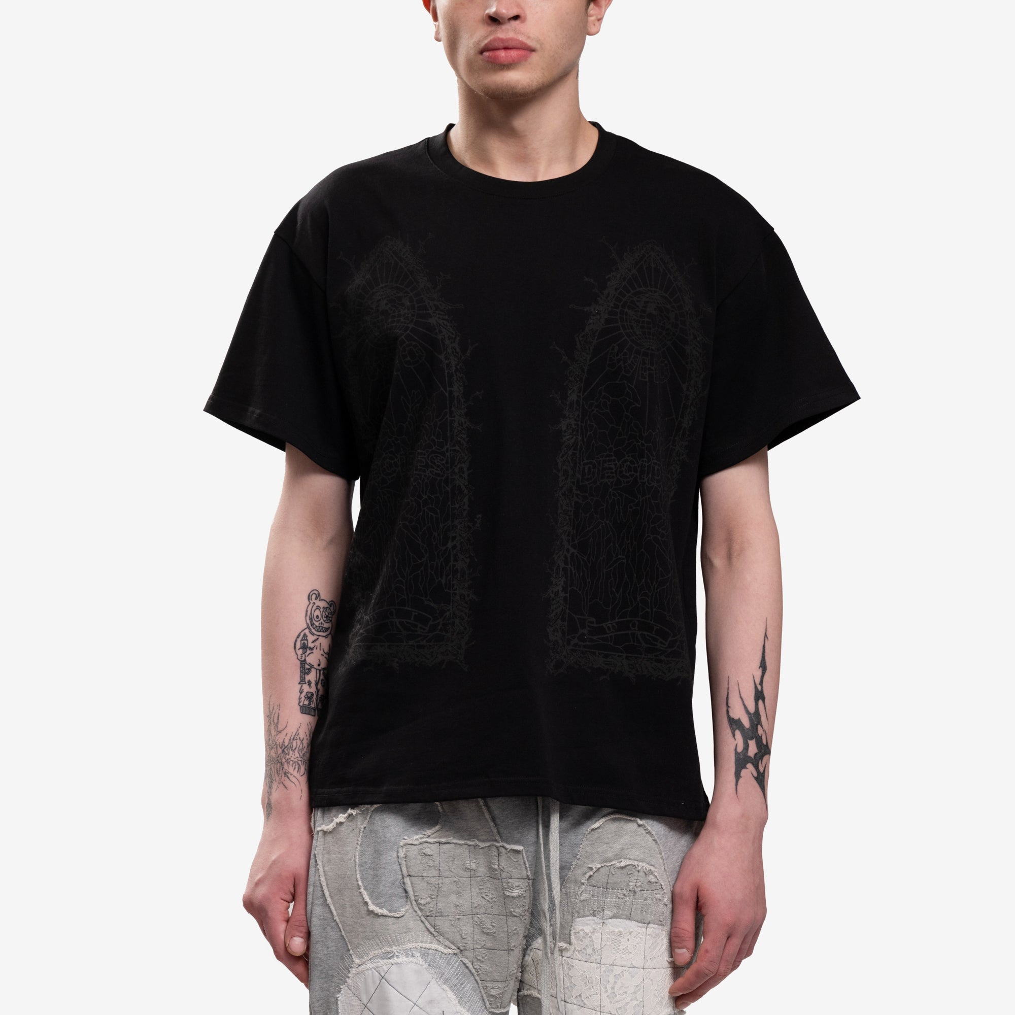 Who Decides War Thorned T-Shirt Coal - 1