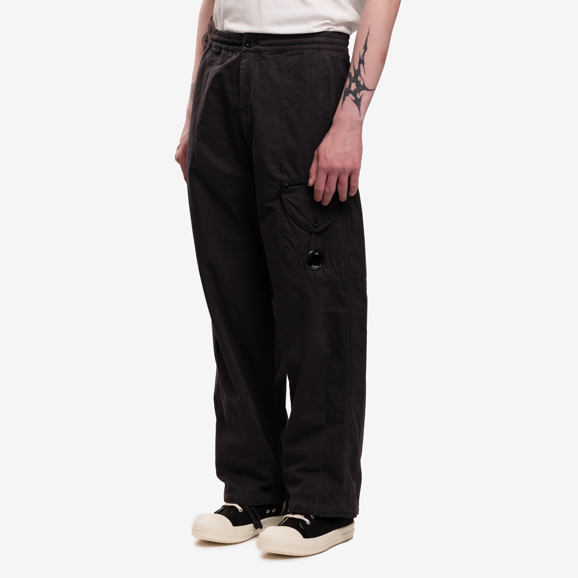 C.P. Company Microreps Boxy Lens Cargo Pants Black Sand - 3