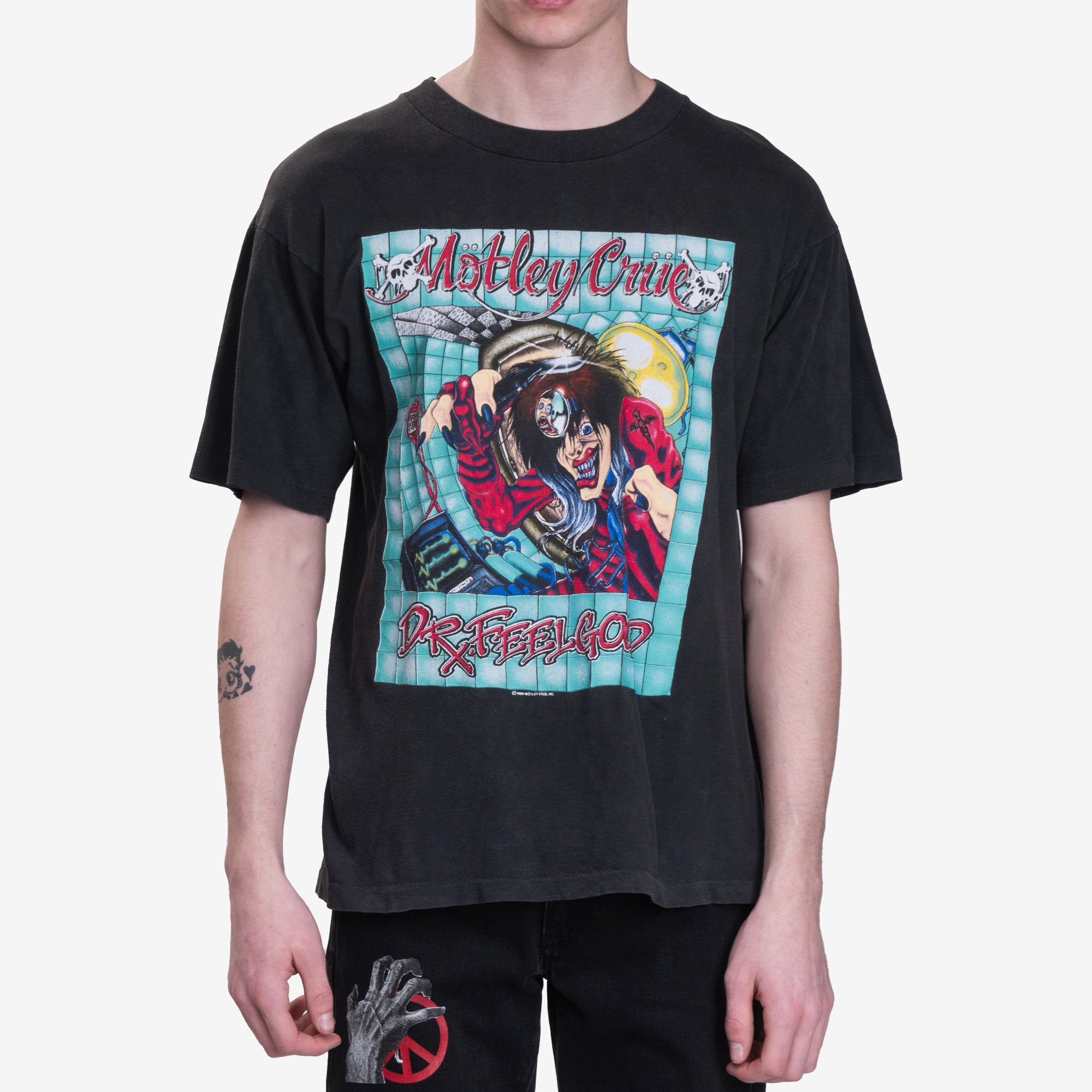 Photo of Earthling VIP Motley Crue Vintage T-Shirt - 4