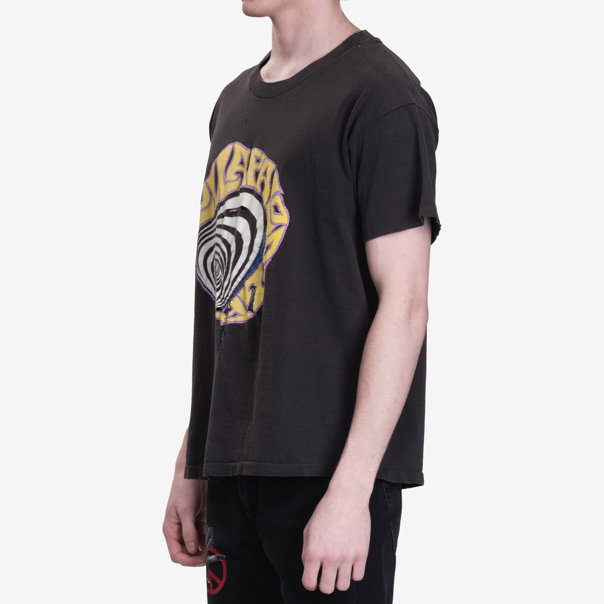 Photo of Earthling VIP Lollapalooza Vintage T-Shirt - 5