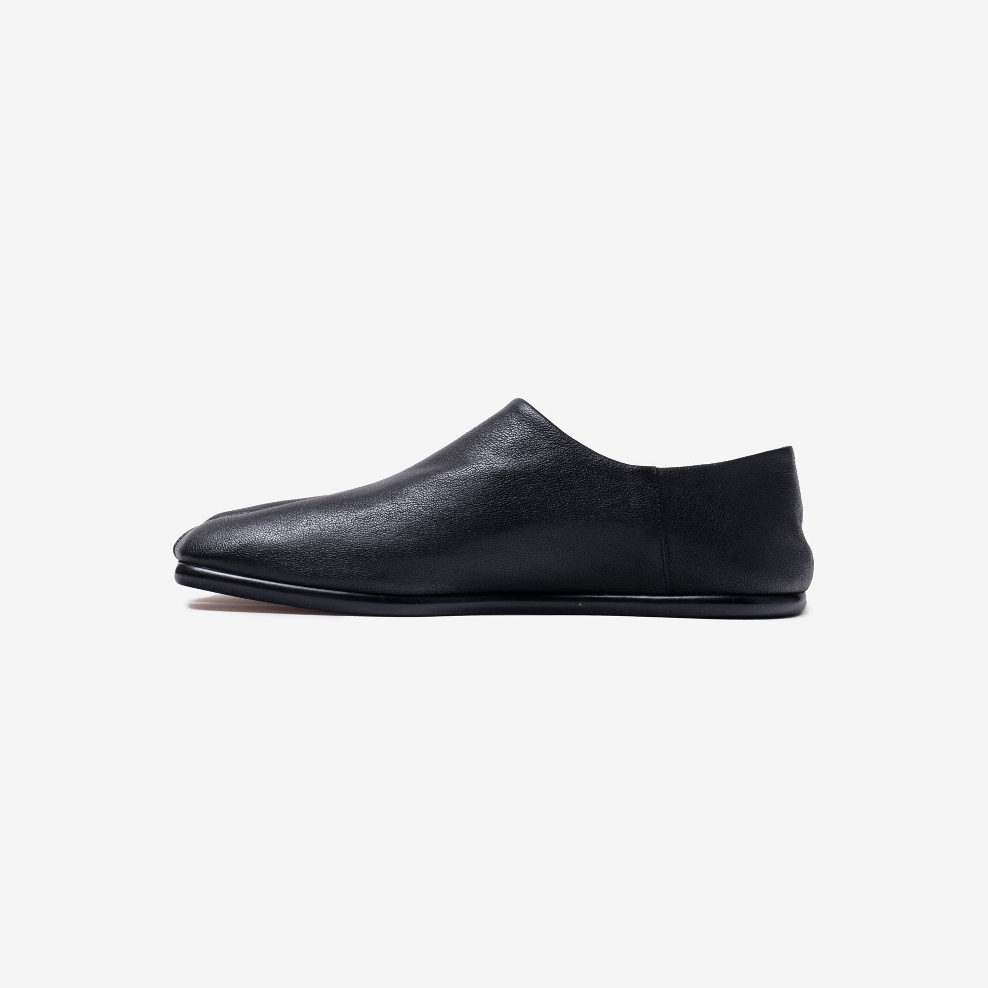 Maison Margiela Tabi Babouche Mocassins Black - 4