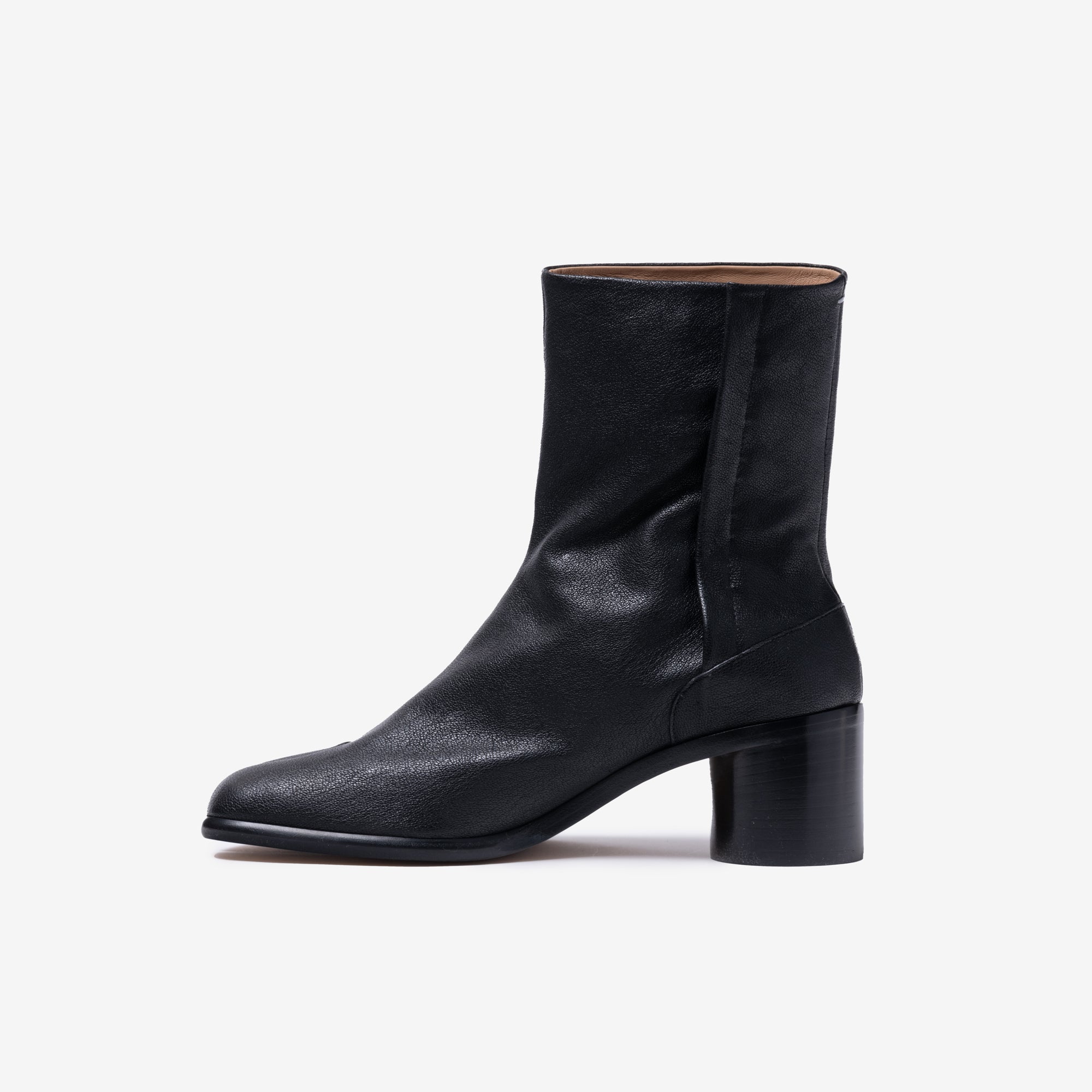 Maison Margiela Tabi H60 Ankle Boots Black - 4