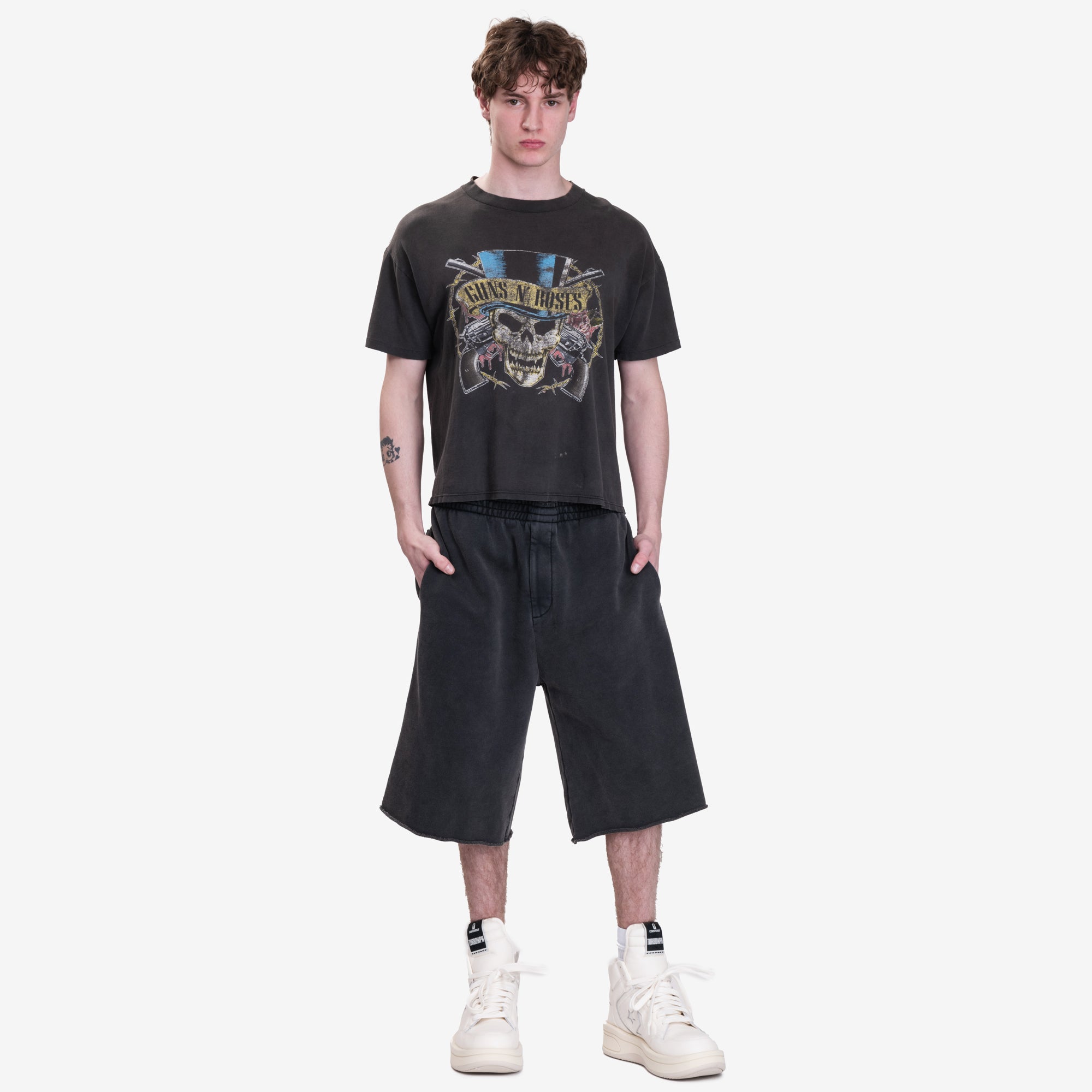 Earthling VIP Guns N Roses Vintage T-Shirt Black - 2
