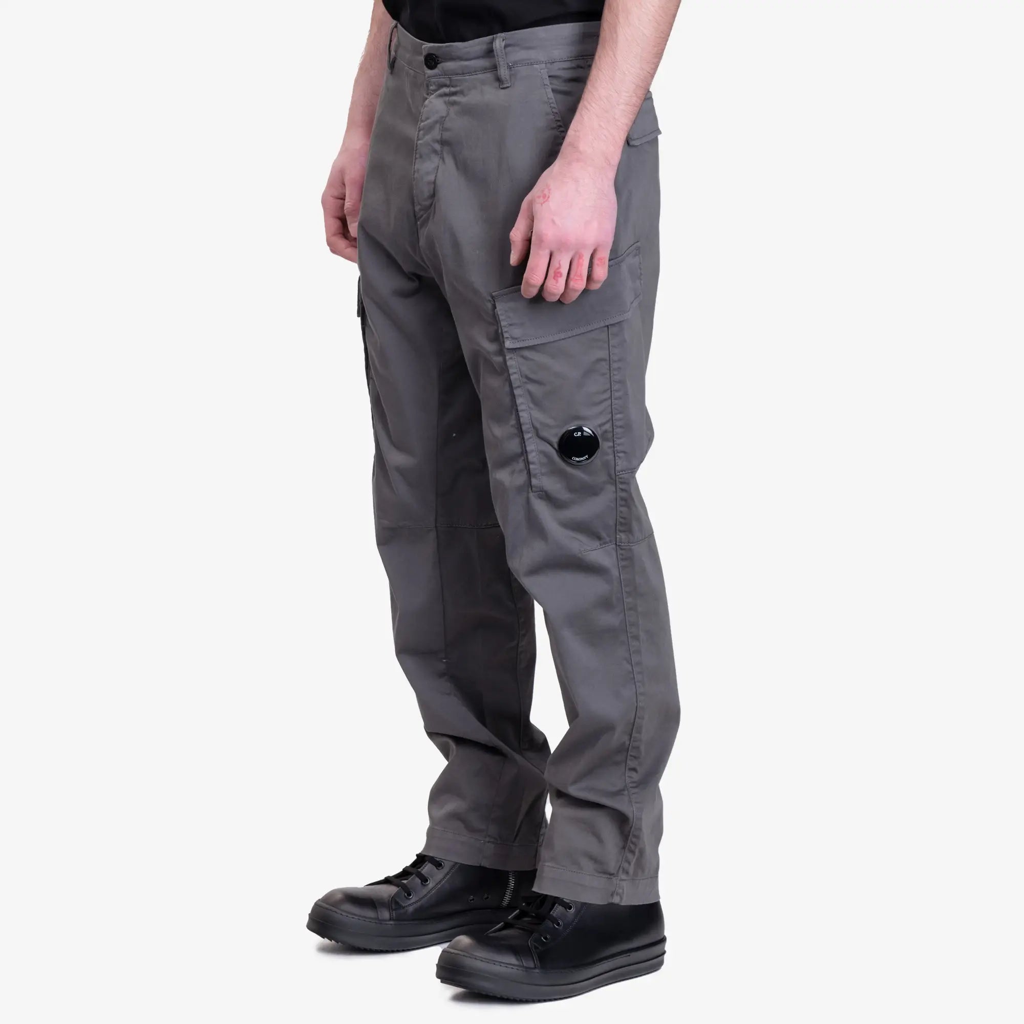 C.P. Company Stretch Sateen Loose Cargo Pants Smoked Pear - 3