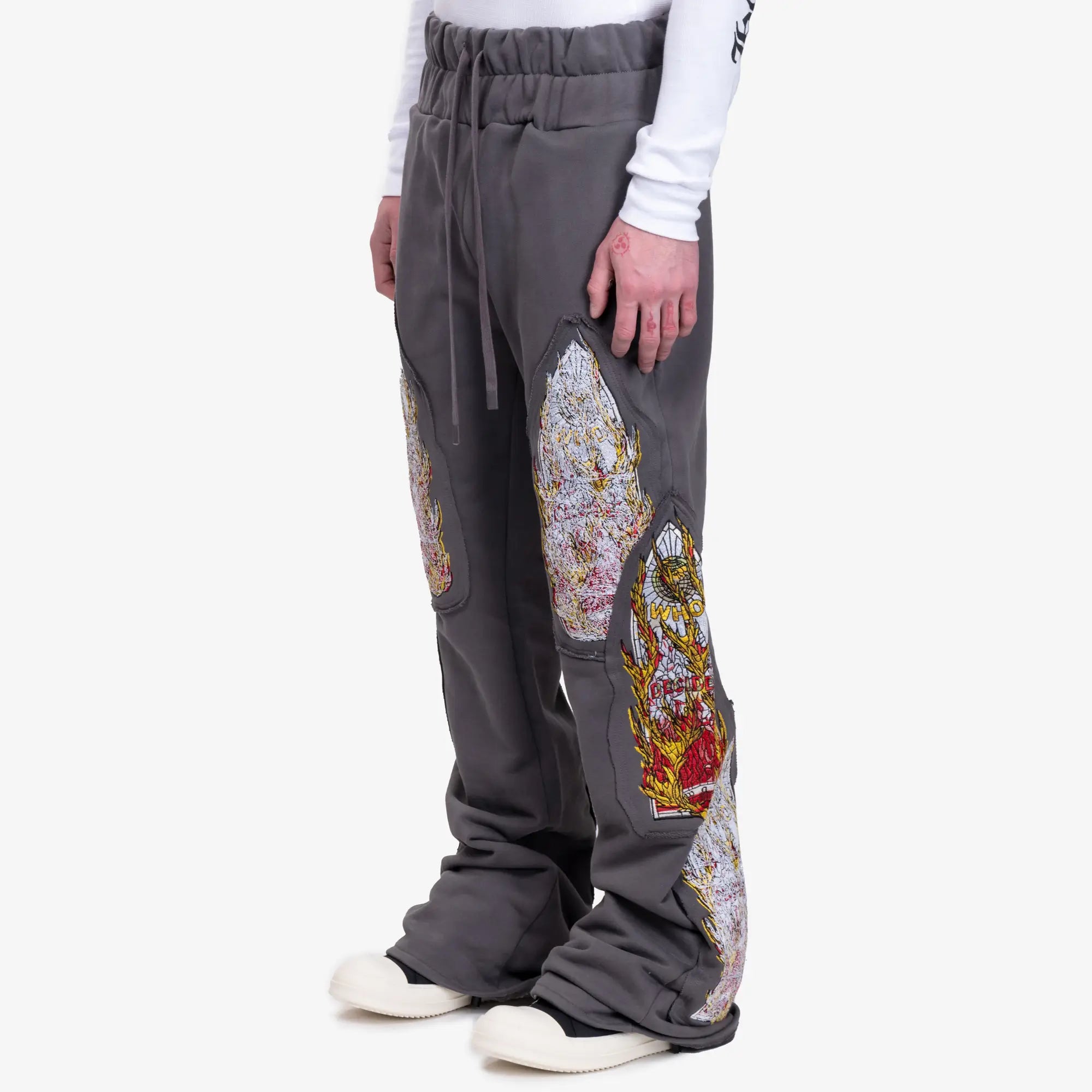 Who Decides War Triple Flame Glass Sweatpants Vintage Grey - 3