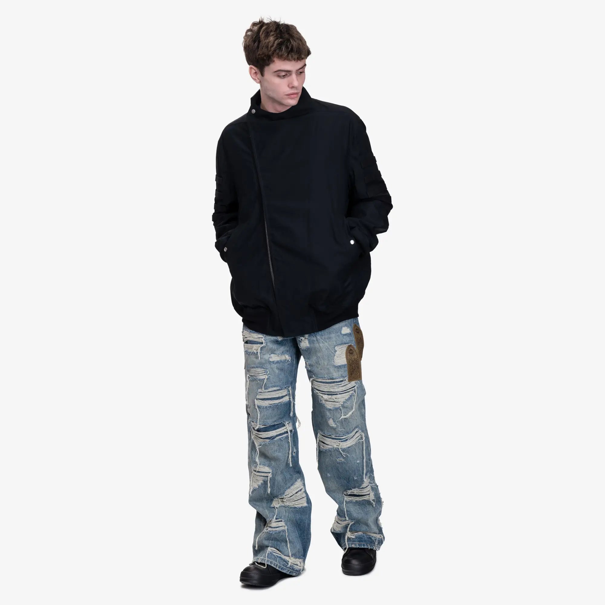 Who Decides War Side Patch Relaxation Jeans Multi - 2