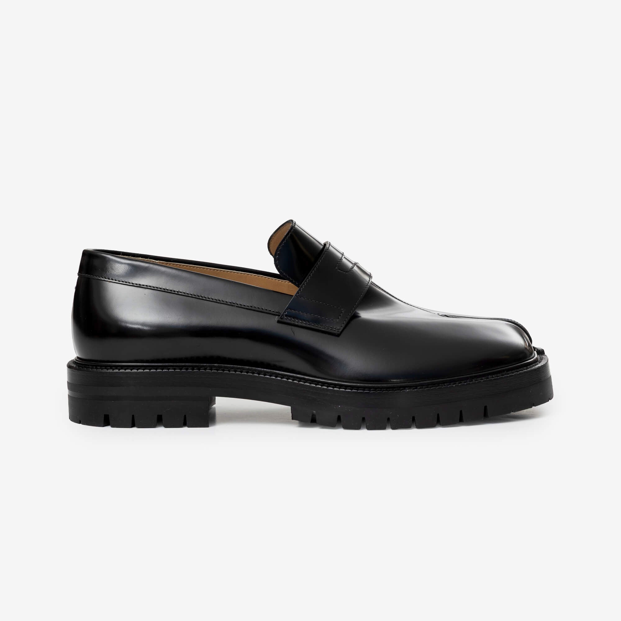 Maison Margiela Tabi Loafers Black-3