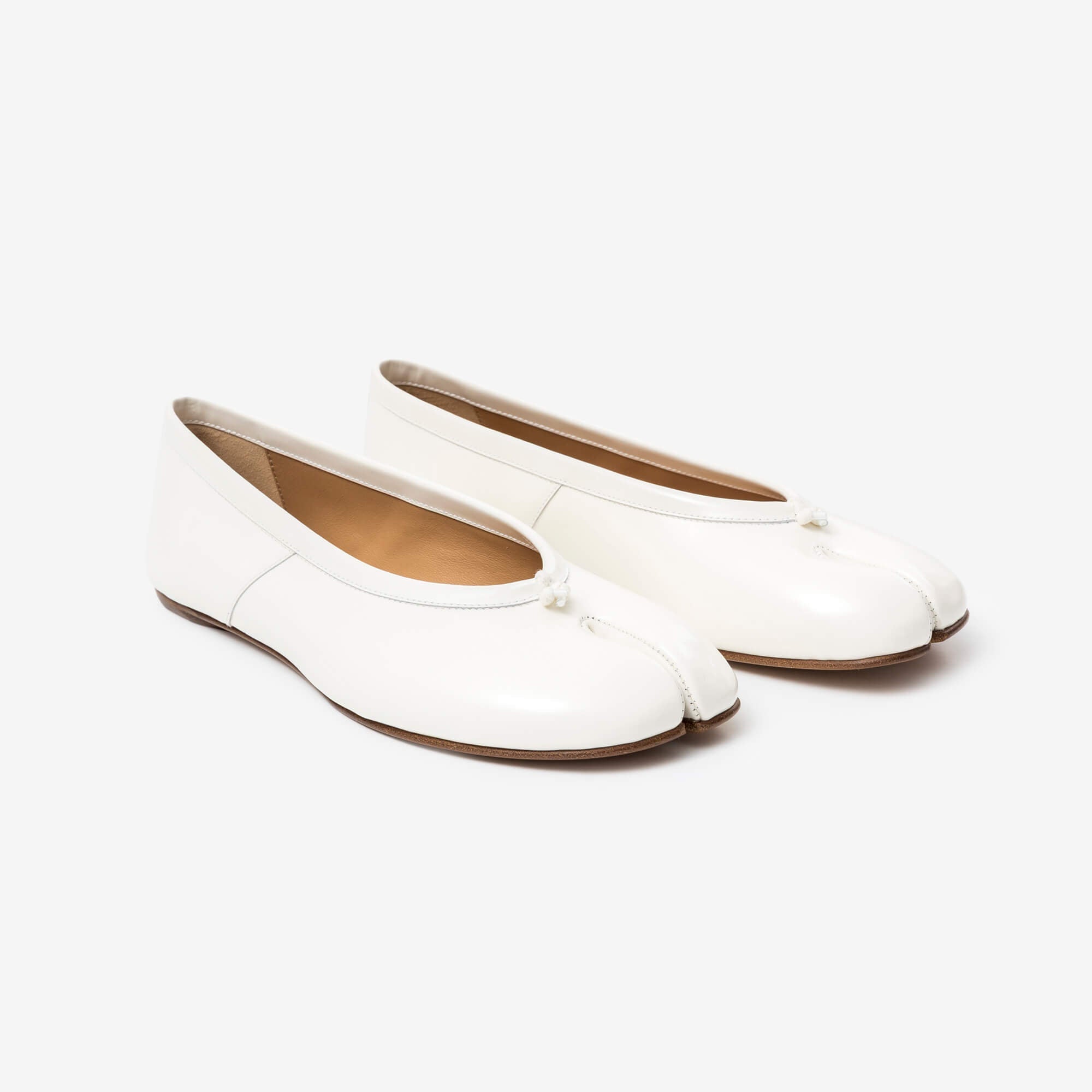Maison Margiela Womens Tabi Ballerina Flats White-1
