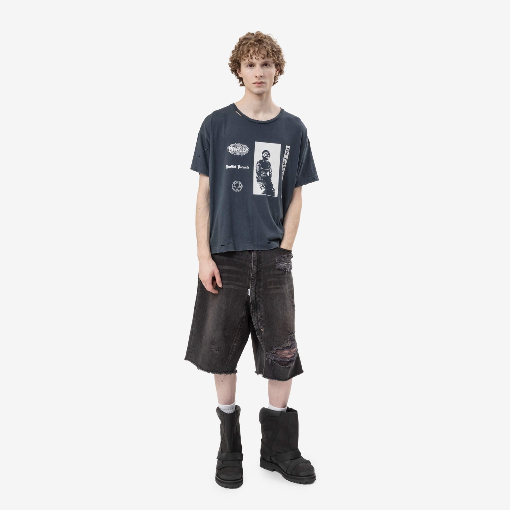 Marking Distance Distressed Addict T-Shirt Ash Black-2