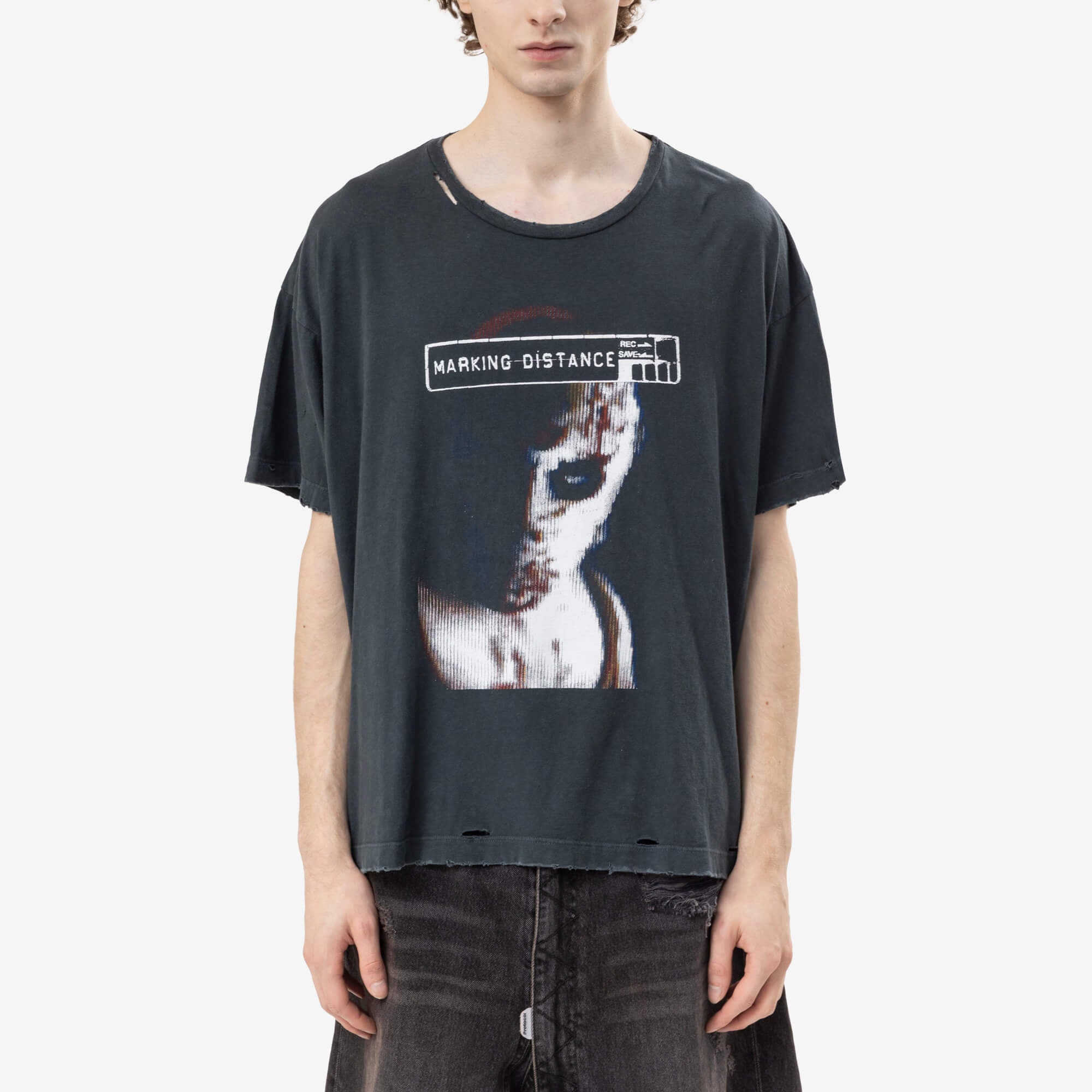 Marking Distance Distressed Manhunt T-Shirt Ash Black-1