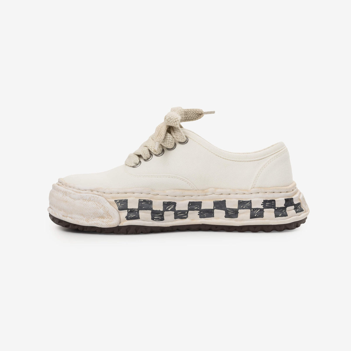 Mihara Yasuhiro Baker26 Graffiti Sole Low-Top Sneakers White-4