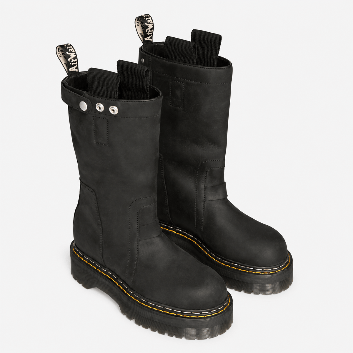 Womens Dr. Martens Quad Sole Pull-On Boots