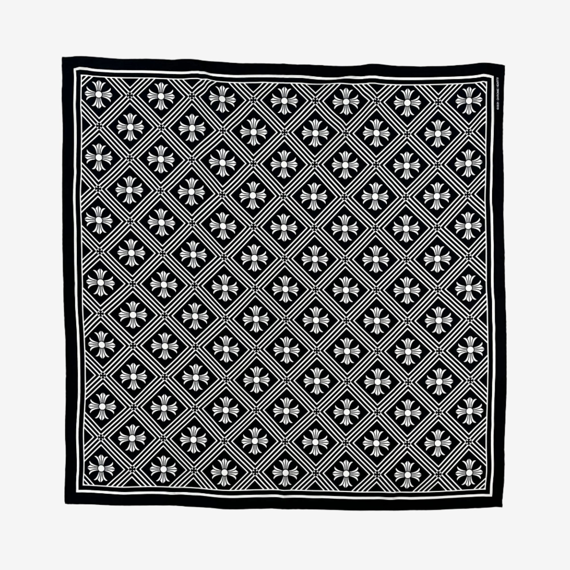 Chrome Hearts マスプラス シルクスカーフ（ブラック/ホワイト）