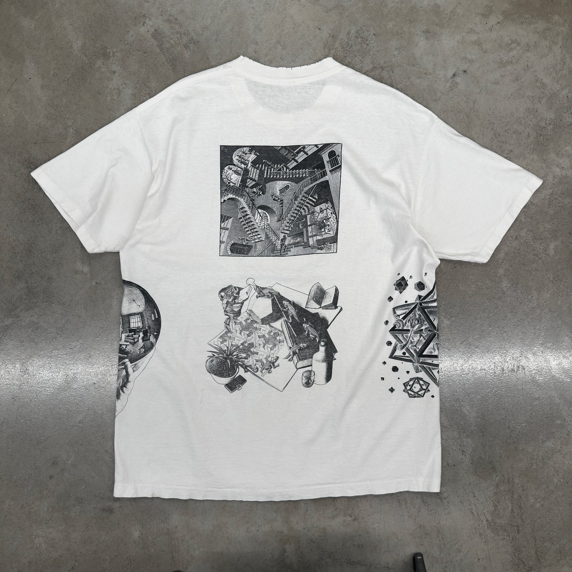 Earthling VIP MC Escher Vintage T-Shirt White - 3