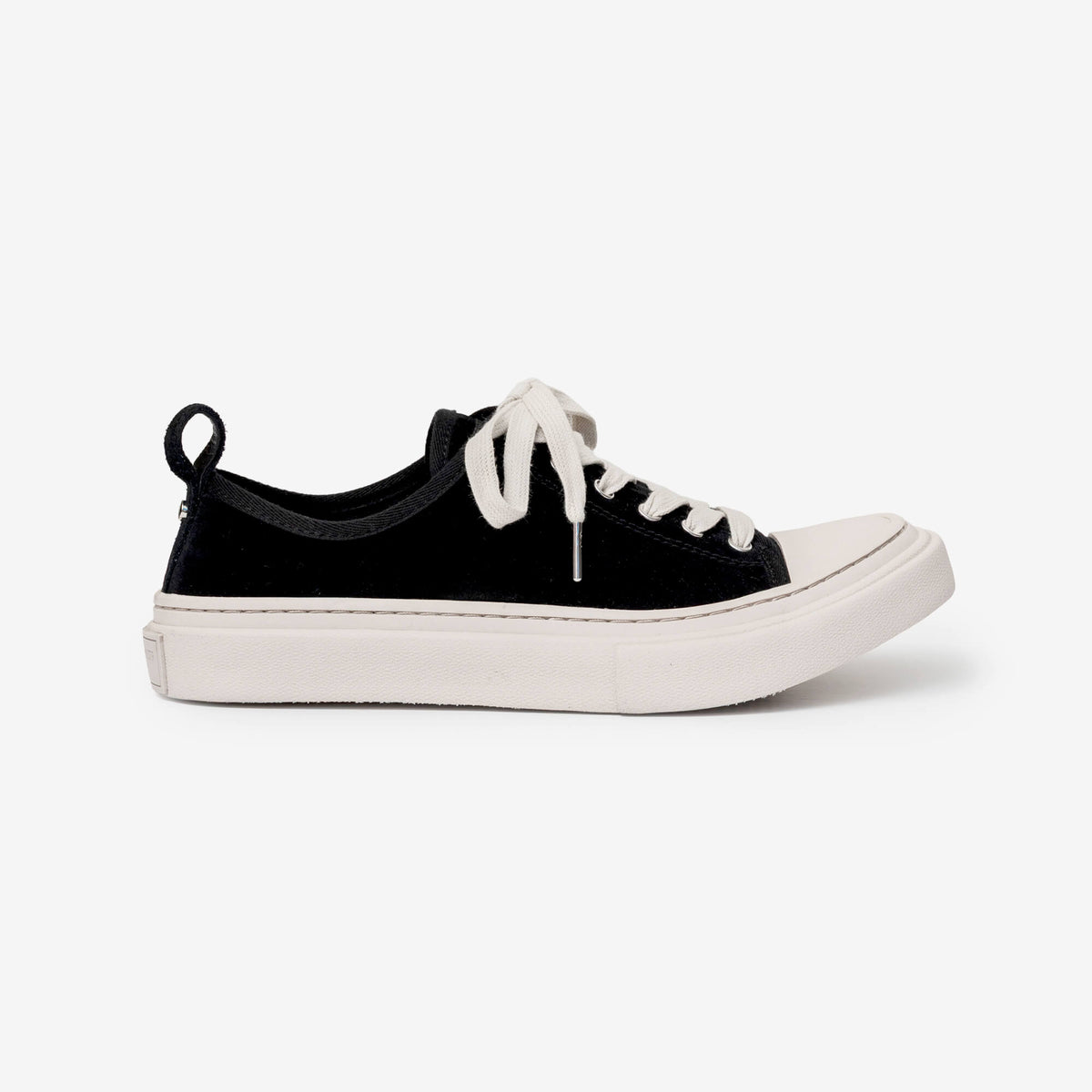 Halli Vulcanized Low-Top Sneakers