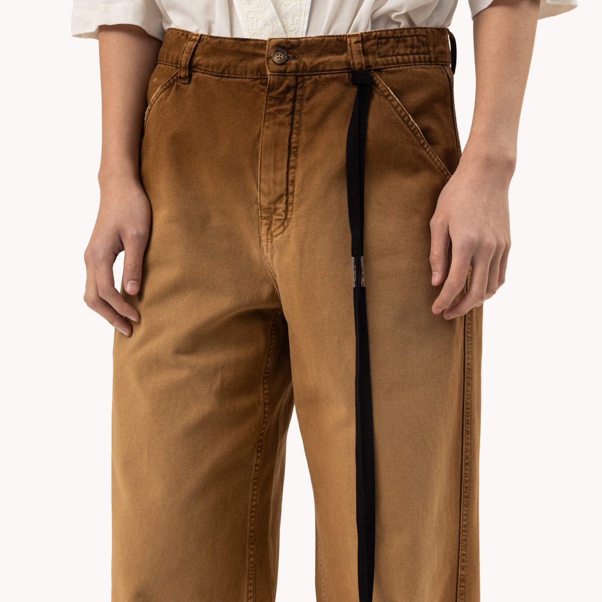Pantalon Tor droit ample délavé au soleil camel
