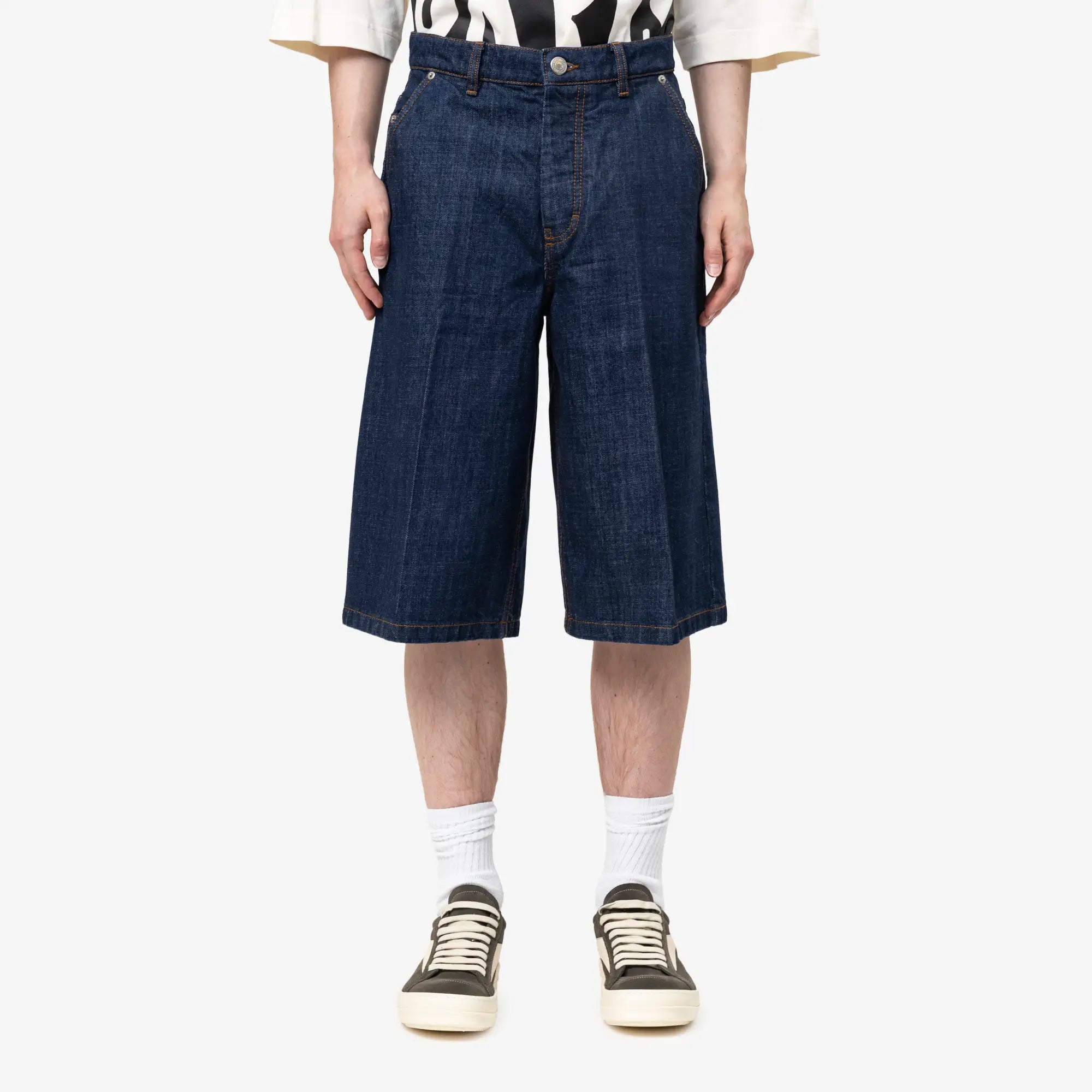 Loose Bermuda Shorts