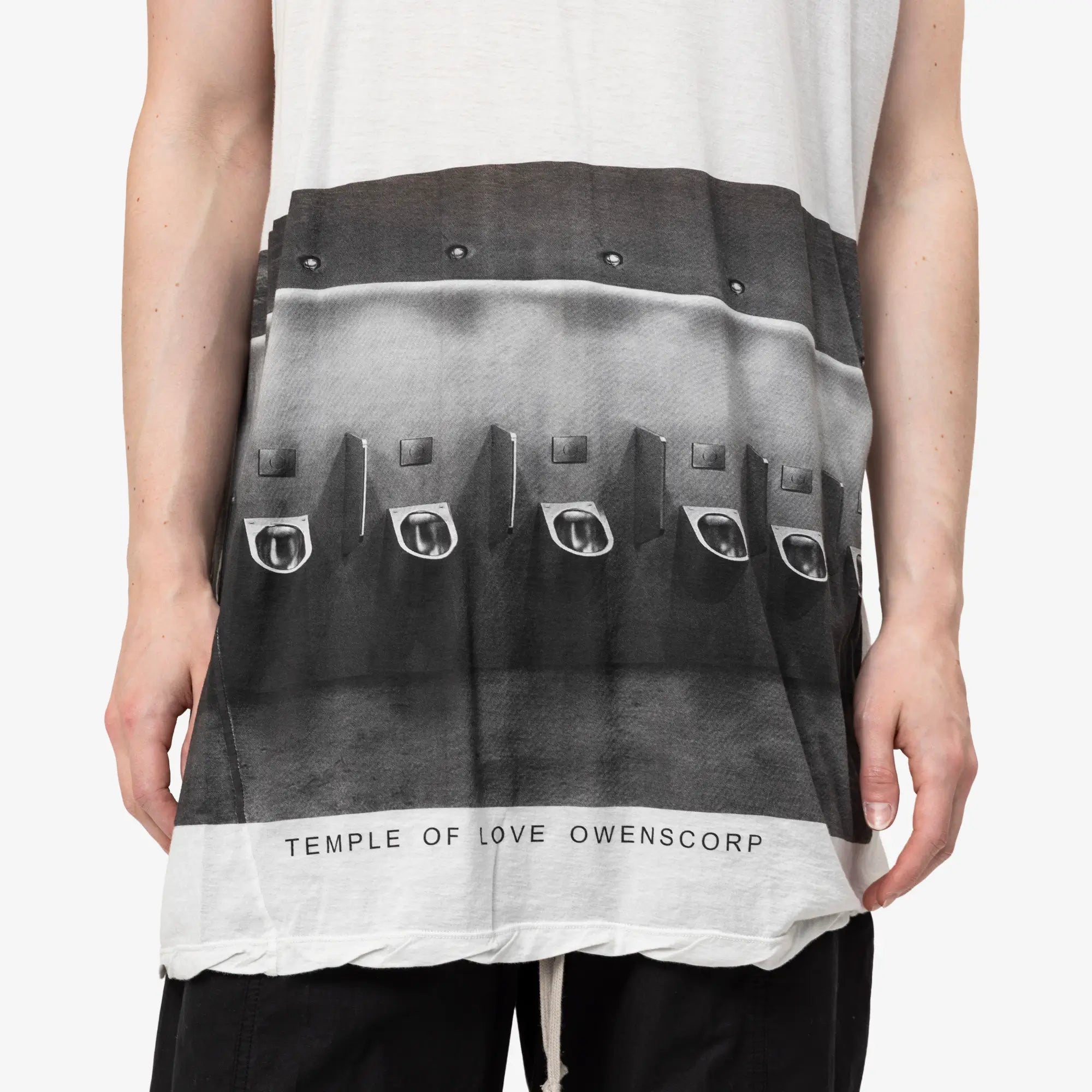 Rick's Jumbo Sleeveless Top