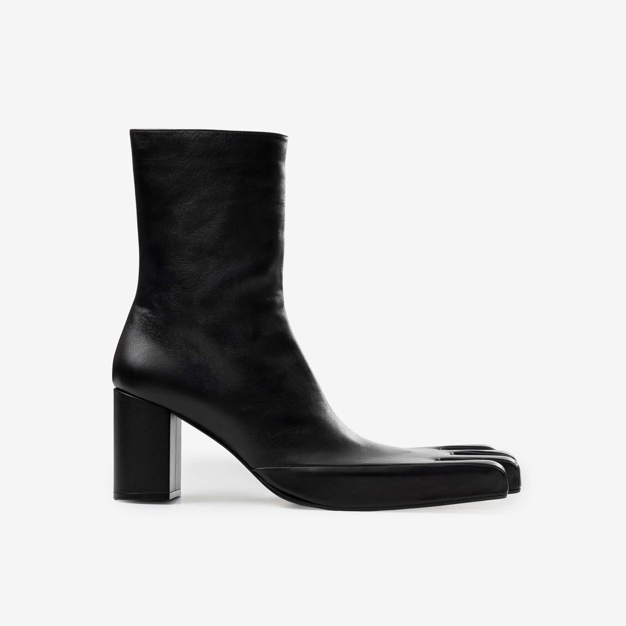 Avavav Finger Ankle Boots Black-4