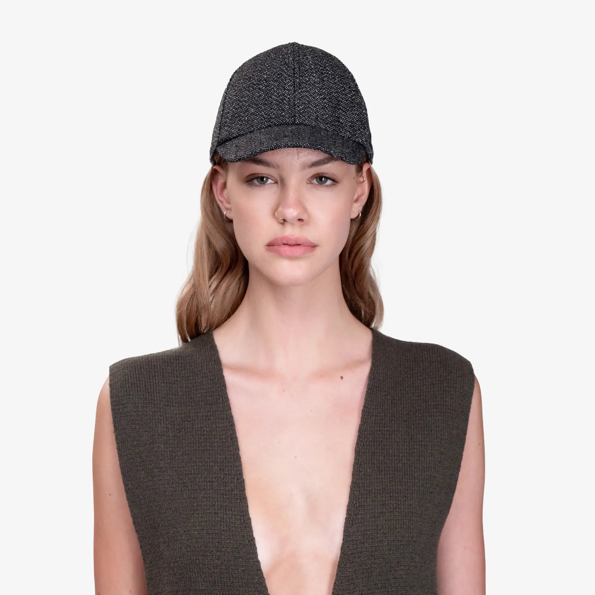 Courreges Caviar Wool Cap Black - 3