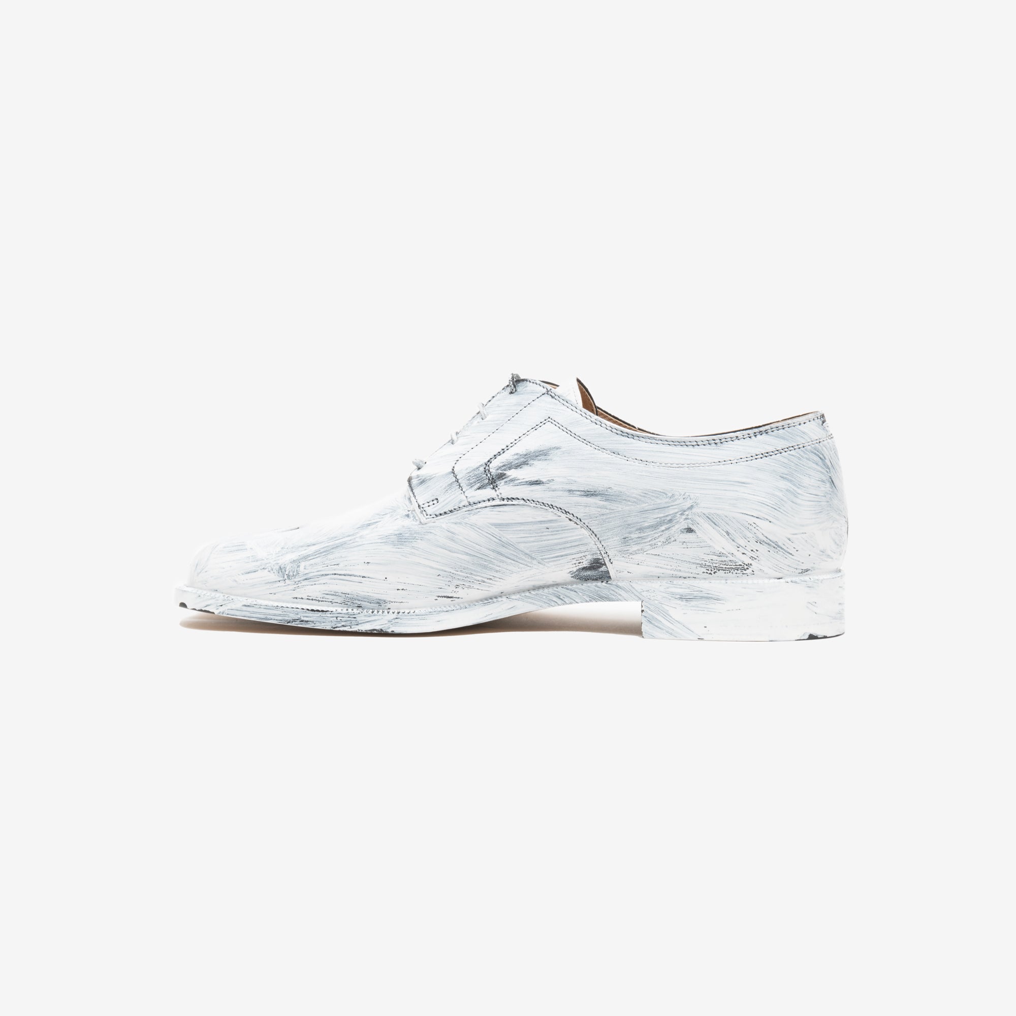 Photo of Maison Margiela Painted Tabi Lace Up Derby - 4