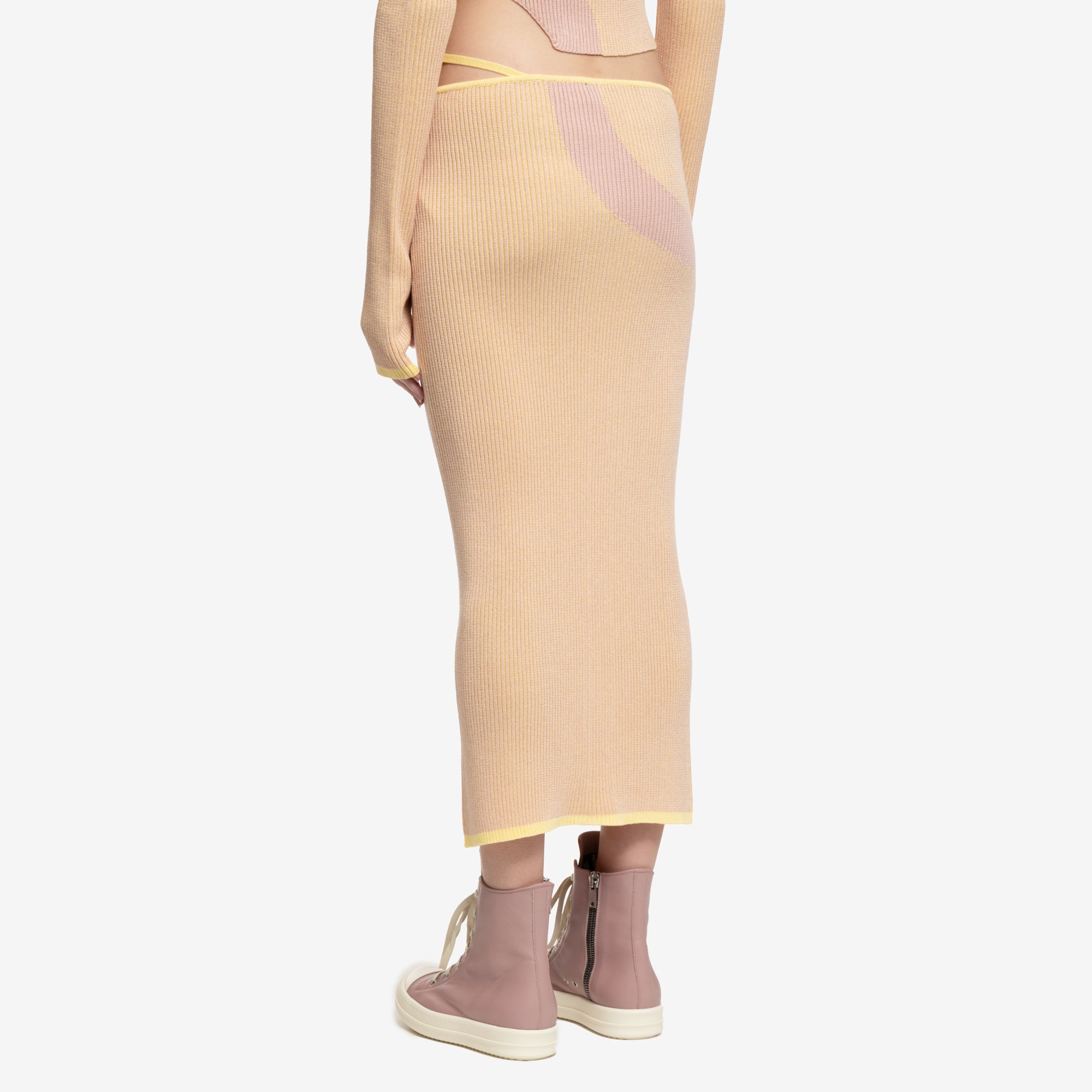 GCDS Womens Comma Knit Long Skirt Candy Rose - 4