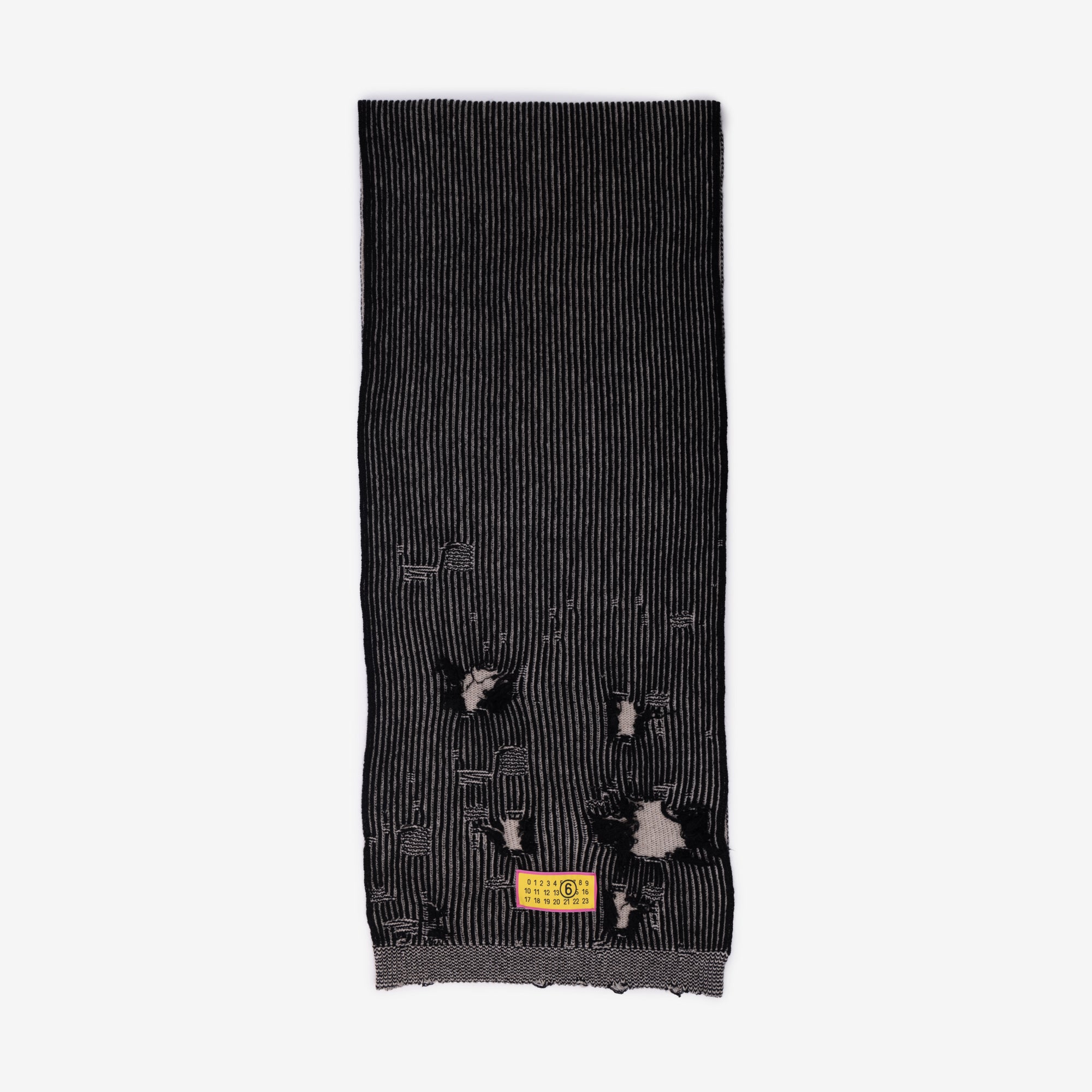 MM6 Destroyed Rib Scarf Black - 1