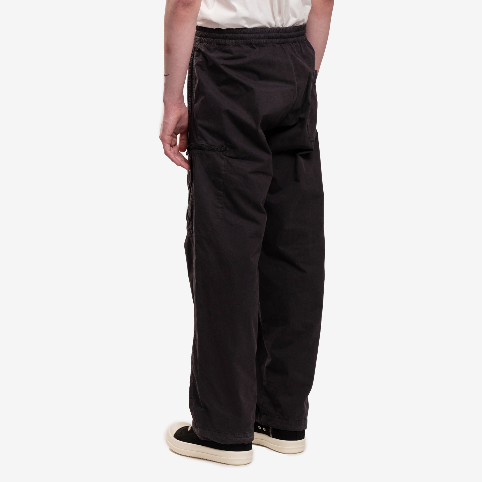 C.P. Company Microreps Boxy Lens Cargo Pants Black Sand - 4