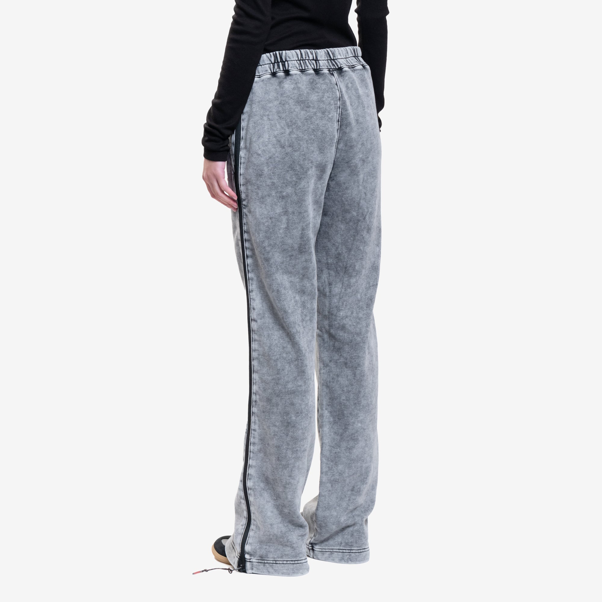 DIESEL Womens Delaney Volume Sweat Jeans Black - 4