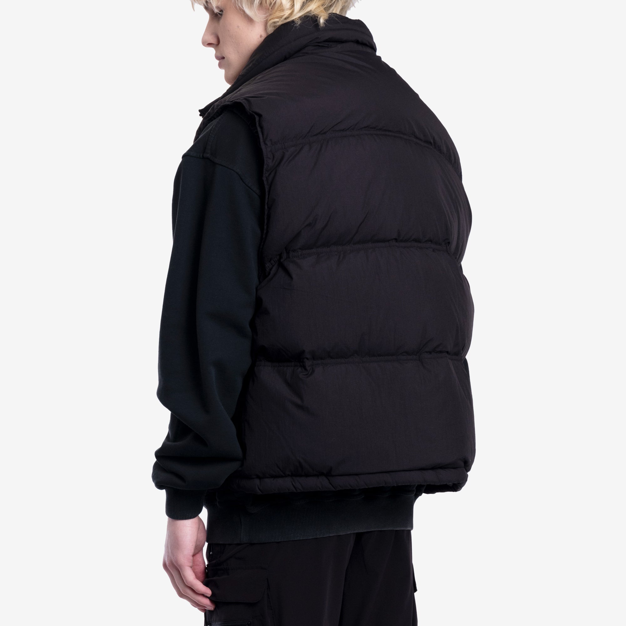 Photo of AMI Sleeveless Down Jacket - 4