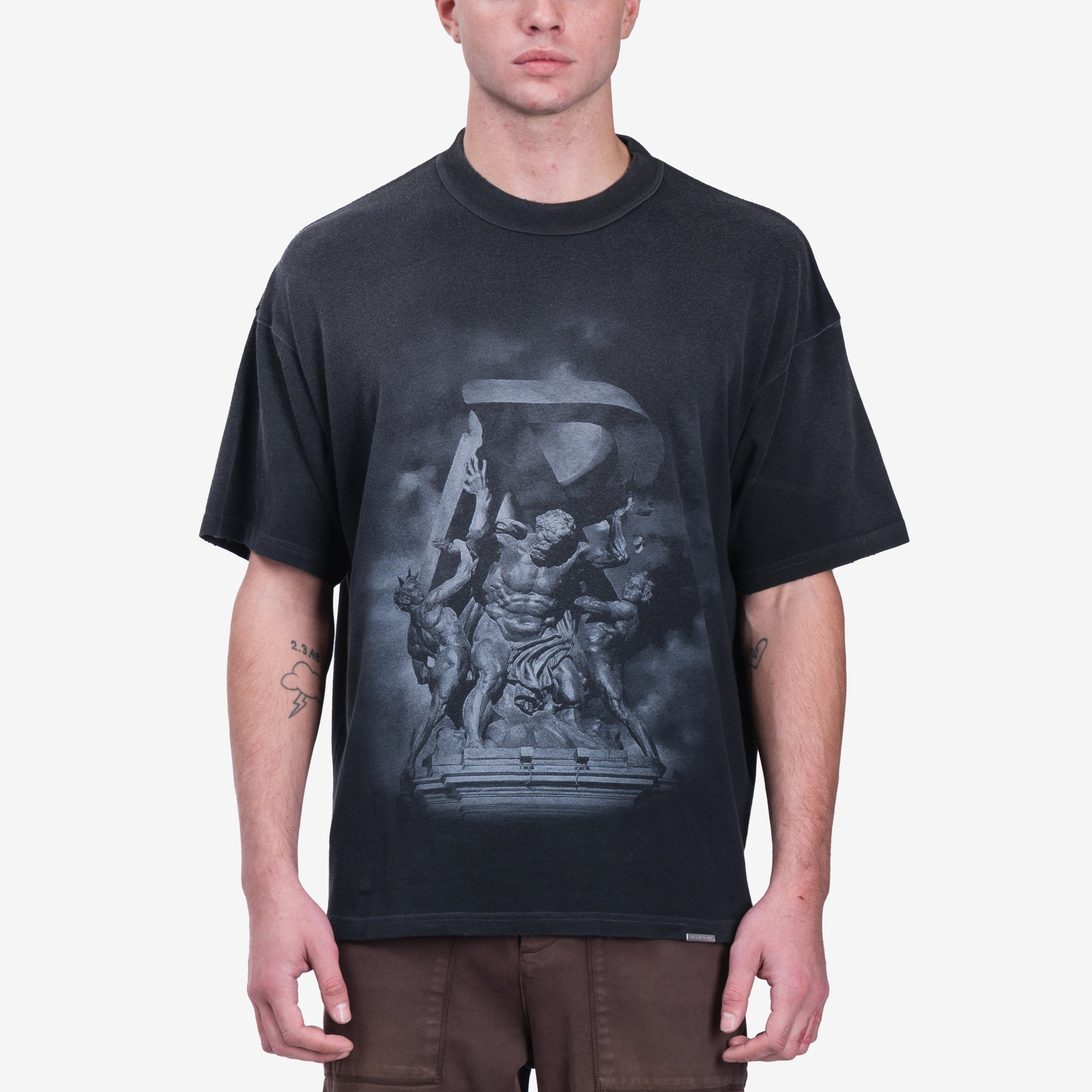 Represent Atlas T-Shirt Stained Black - 1