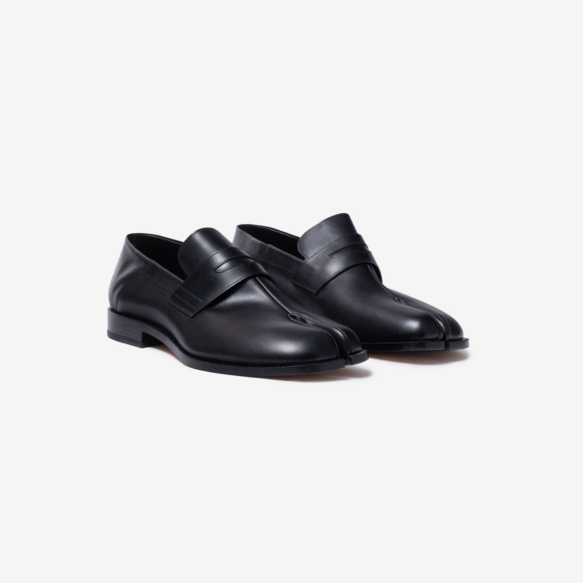Maison Margiela 「タビ」バブーシュ ローファー ブラック｜Feuille
