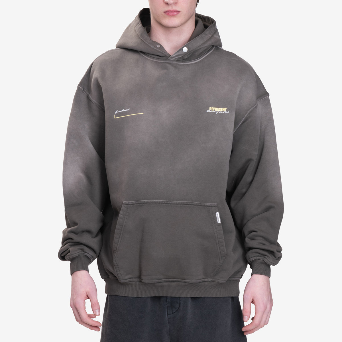Mens Represent Clo Patron of the Club Hoodie in Washed Olive