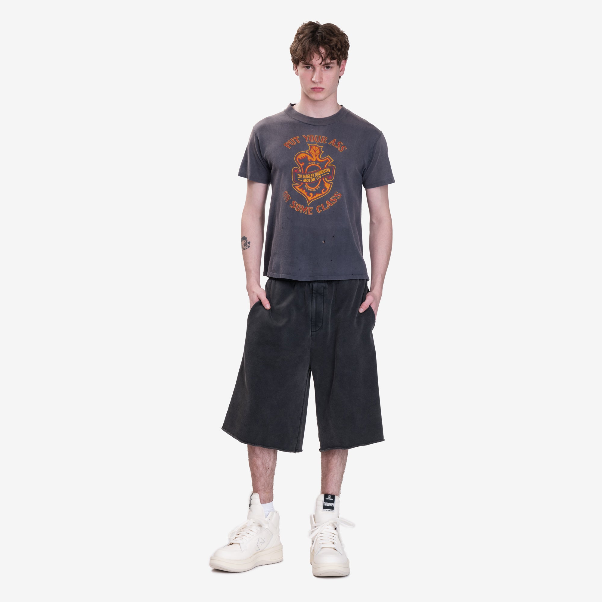 Earthling VIP Harley Davidson Glendale Vintage T-Shirt Black - 2