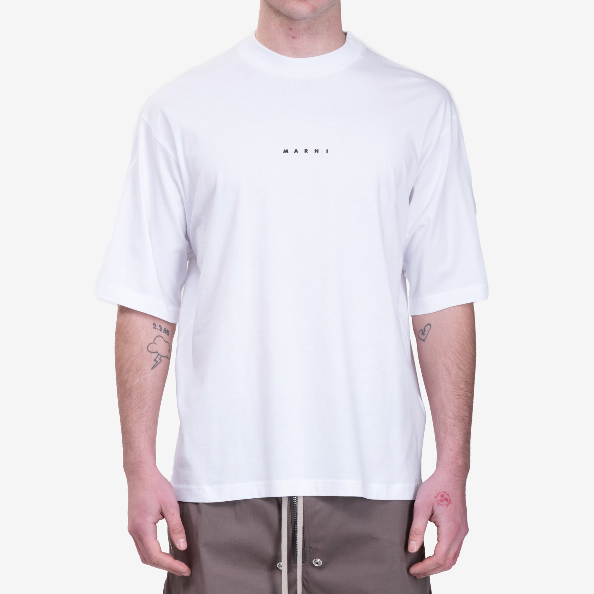 メンズ MARNI ミニロゴ Tシャツ（リリーホワイト）
