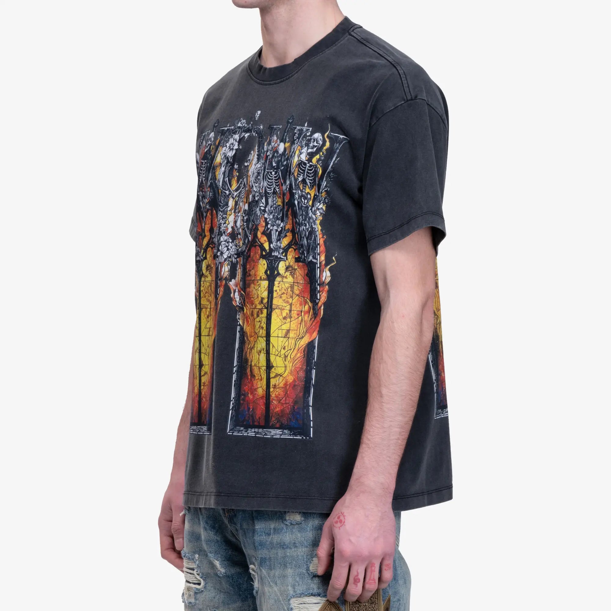 Who Decides War Ember Chapel T-Shirt Coal - 4